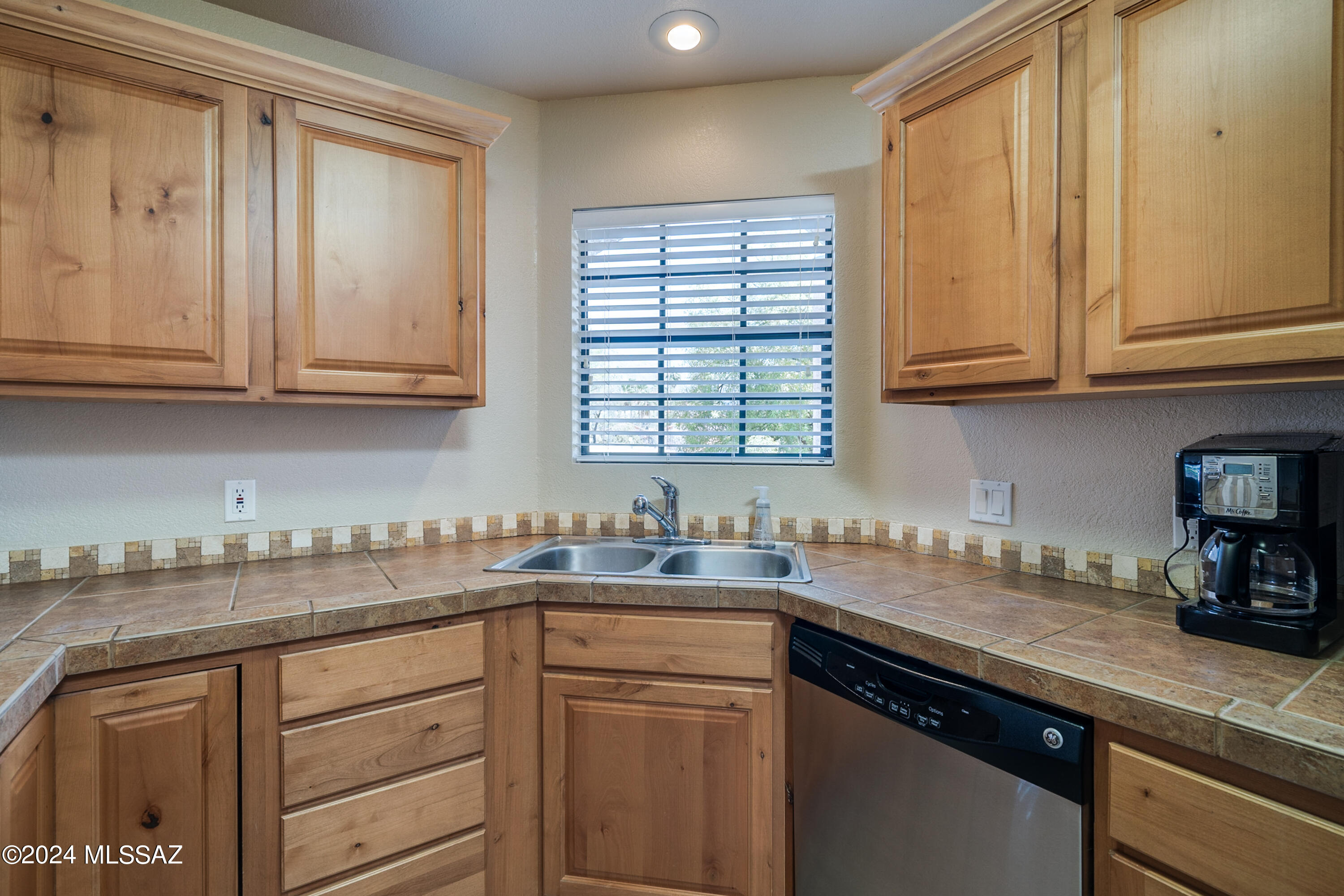 Tierra Catalina Condominium (1-120) - Residential Lease