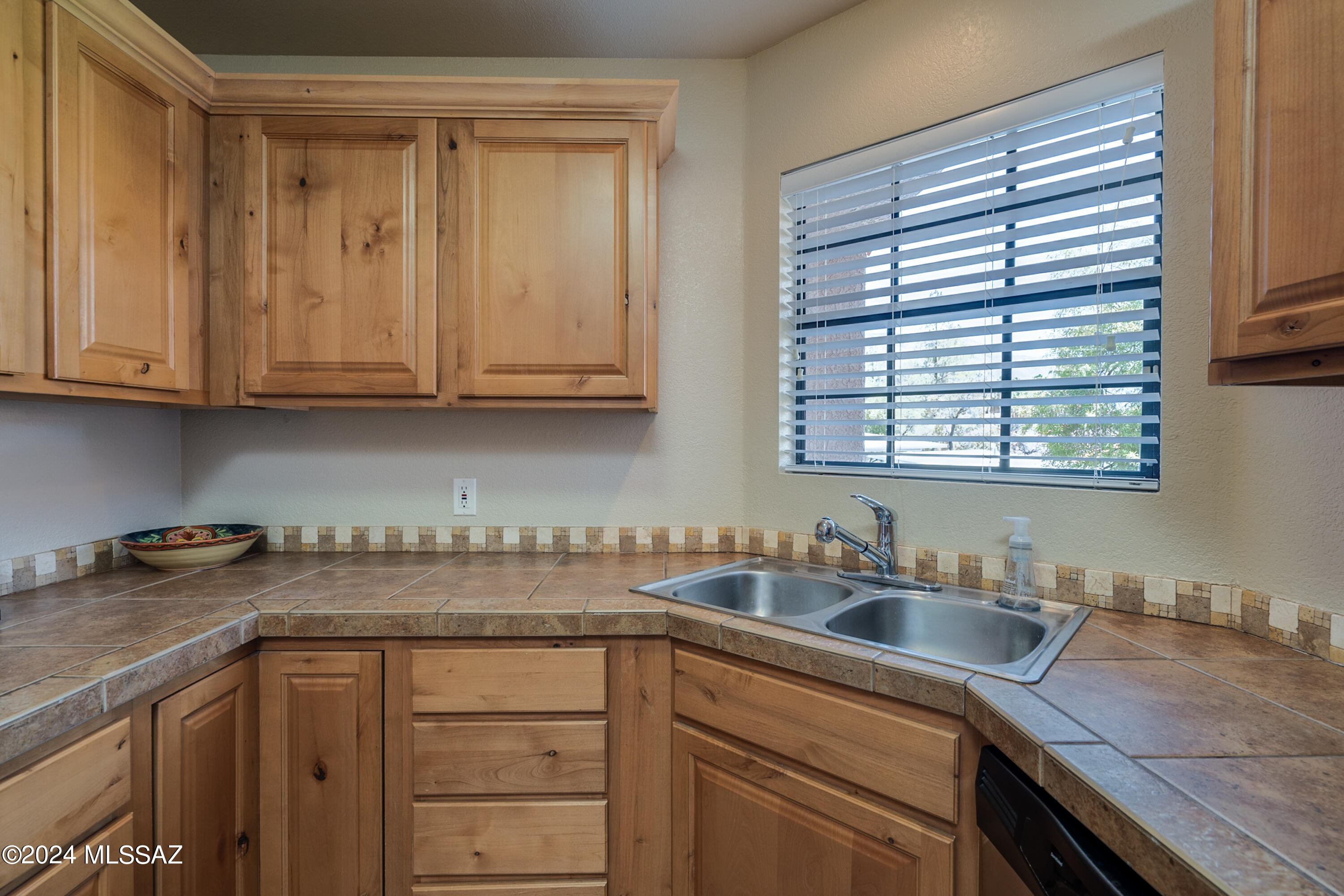 Tierra Catalina Condominium (1-120) - Residential Lease