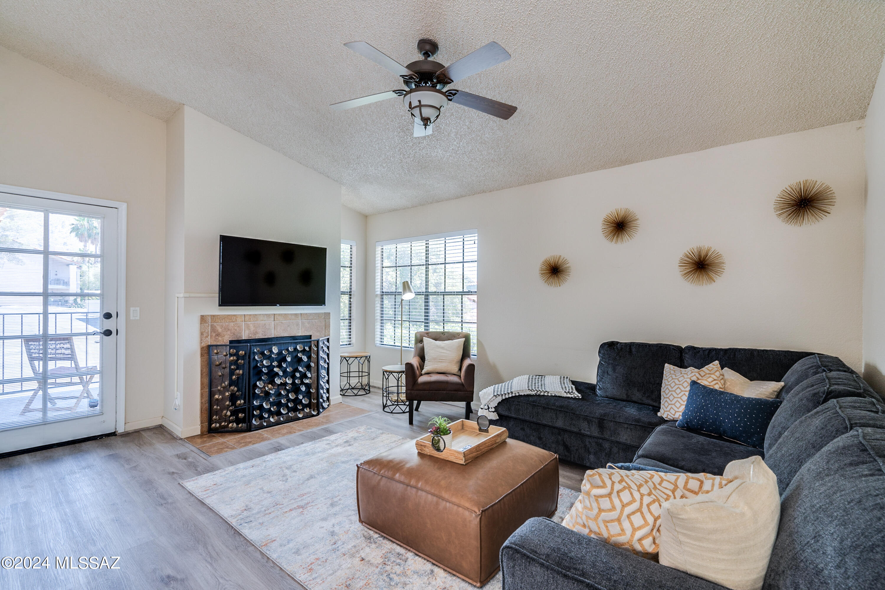Tierra Catalina Condominium (1-120) - Residential Lease
