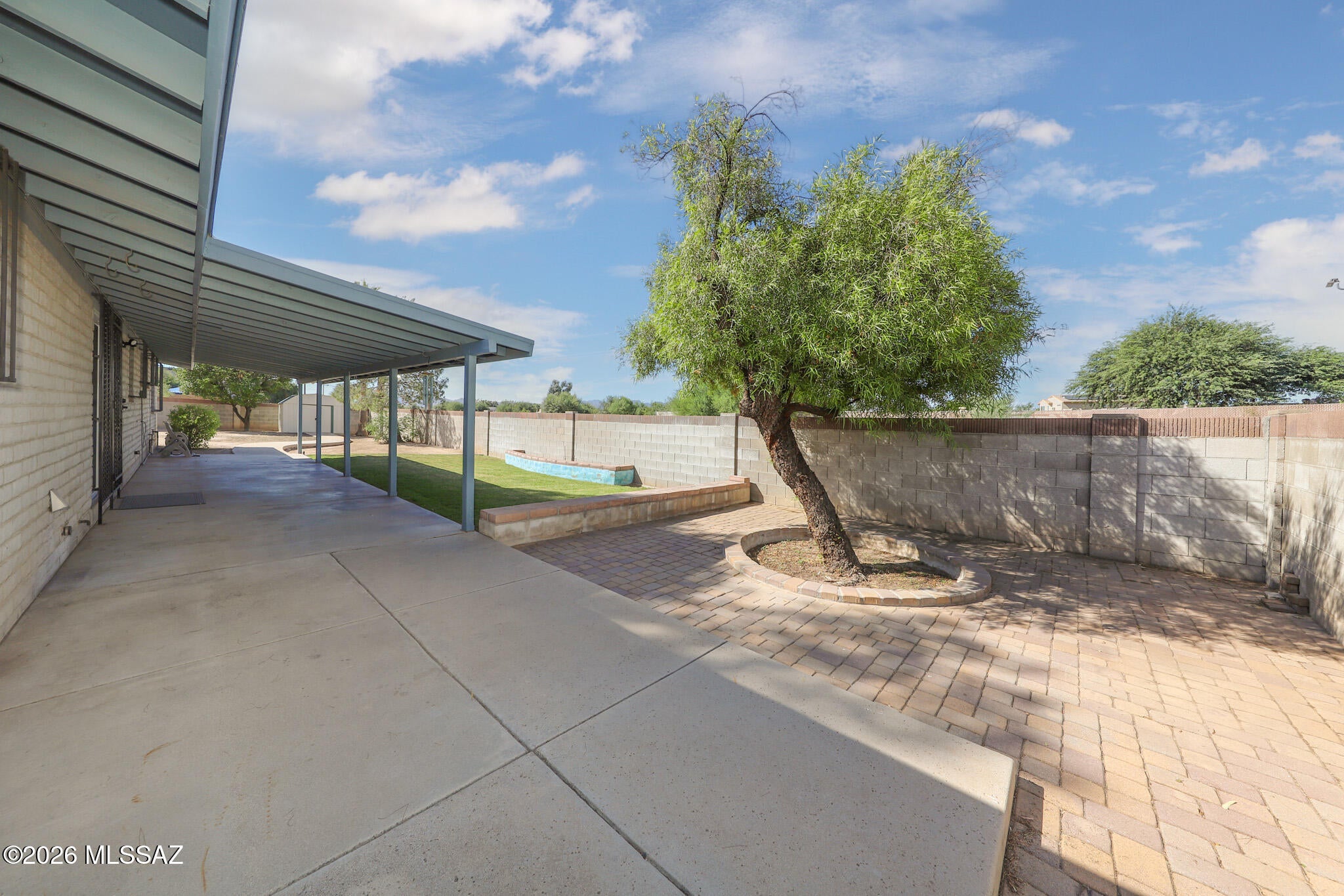 Casas Adobes Park (541-643) - Residential