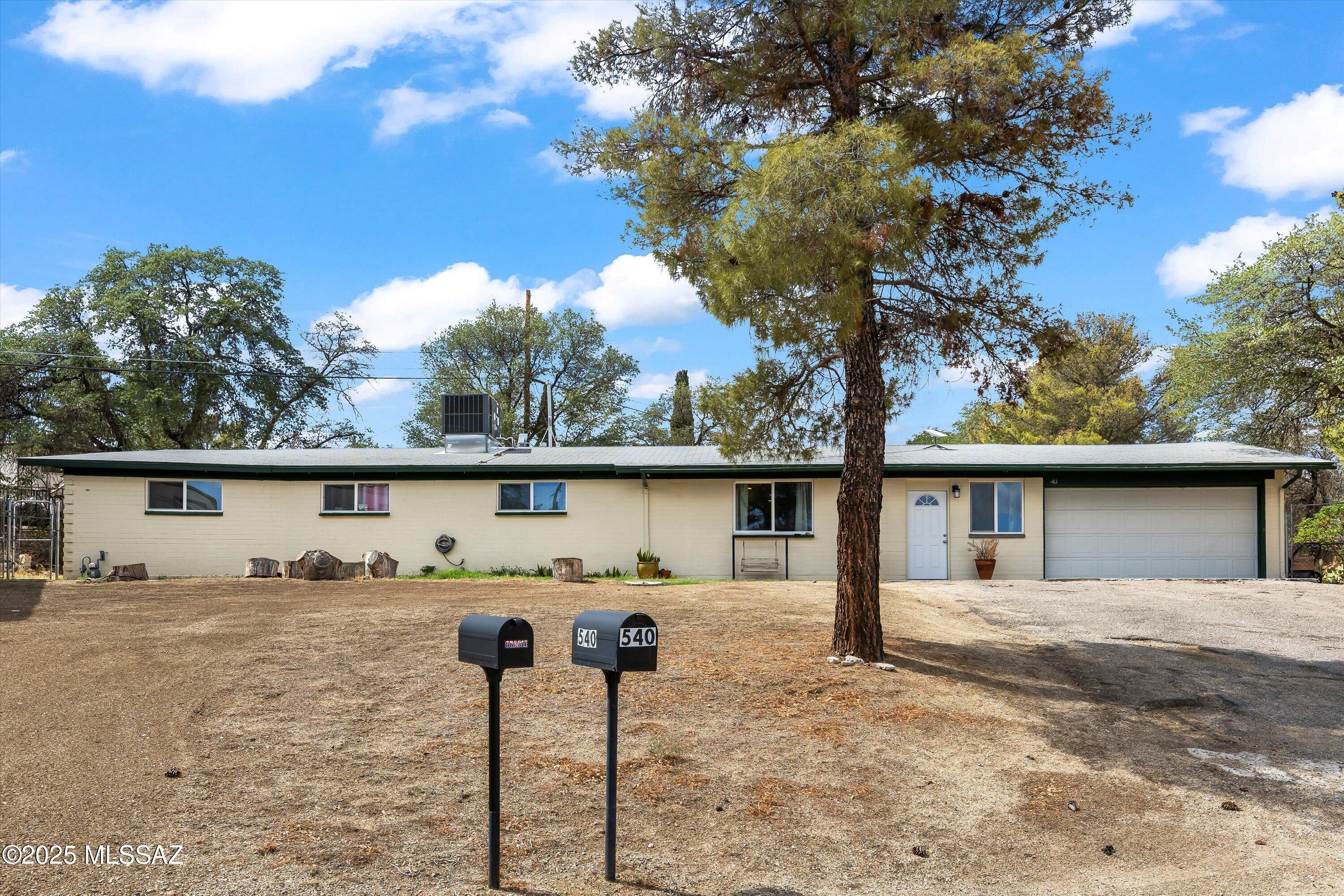 Welcome to this beautifully maintained 4-bedroom, 2-bath residence tucked away on a spacious .39-acre lot in a quiet cul-de-sac. Featuring a two-car garage and generous front and back yards, this home offers plenty of room for relaxation, play, and entertaining.
Located in the heart of Oracle, Arizona, you'll enjoy the convenience of being within walking distance to local parks, scenic viewpoints, and your favorite restaurants. Whether you're looking for a comfortable family home or a serene retreat with small-town charm, this property delivers a rare combination of space, location, and lifestyle.