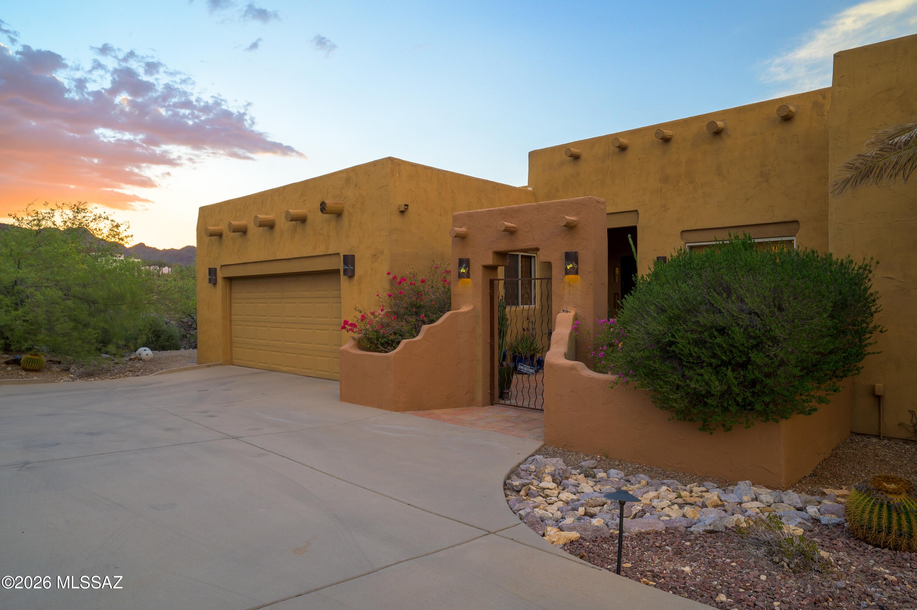 Paseo Montana (1-25) - Residential
