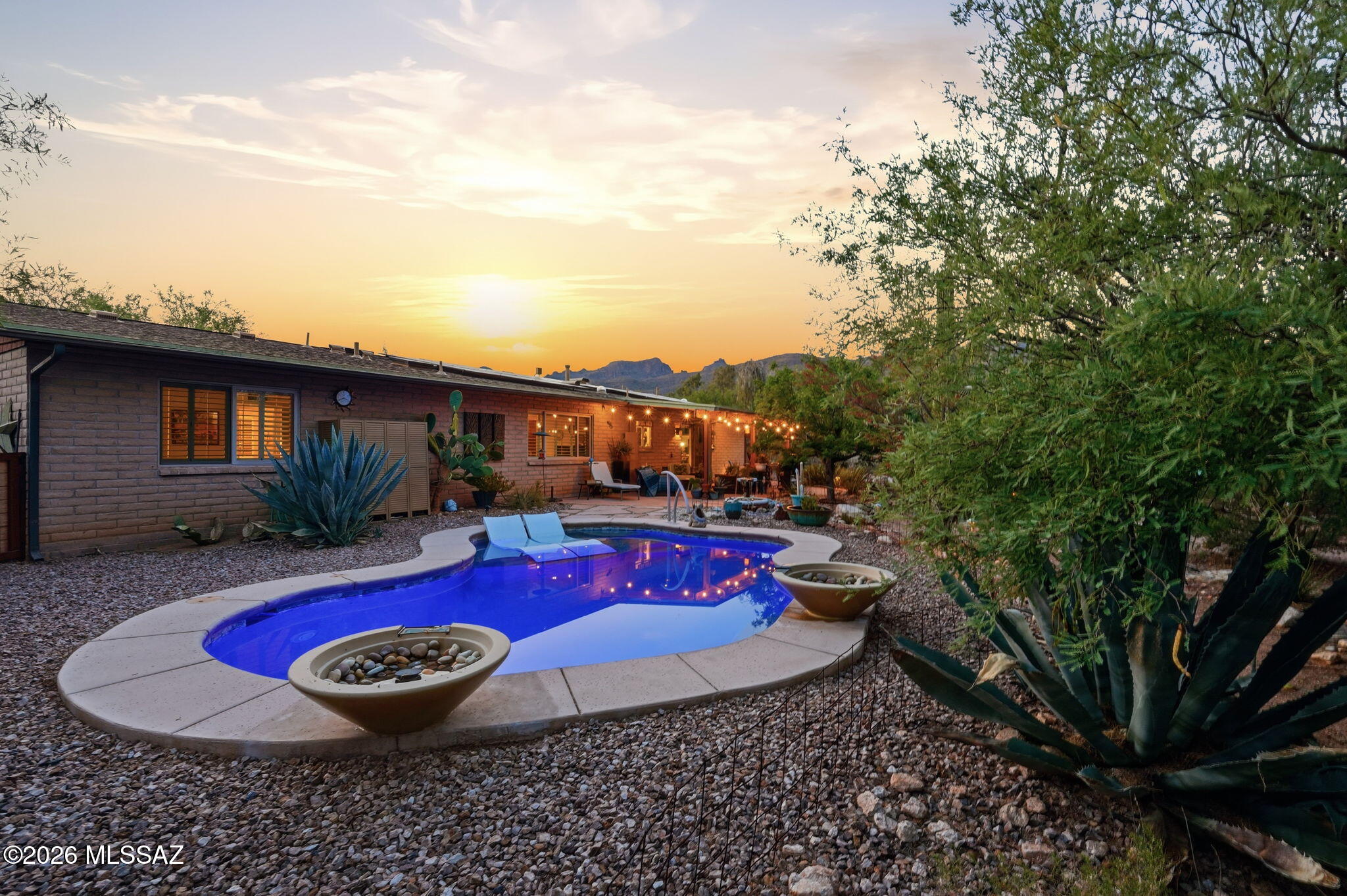 Rancho Sierra (147-298) - Residential