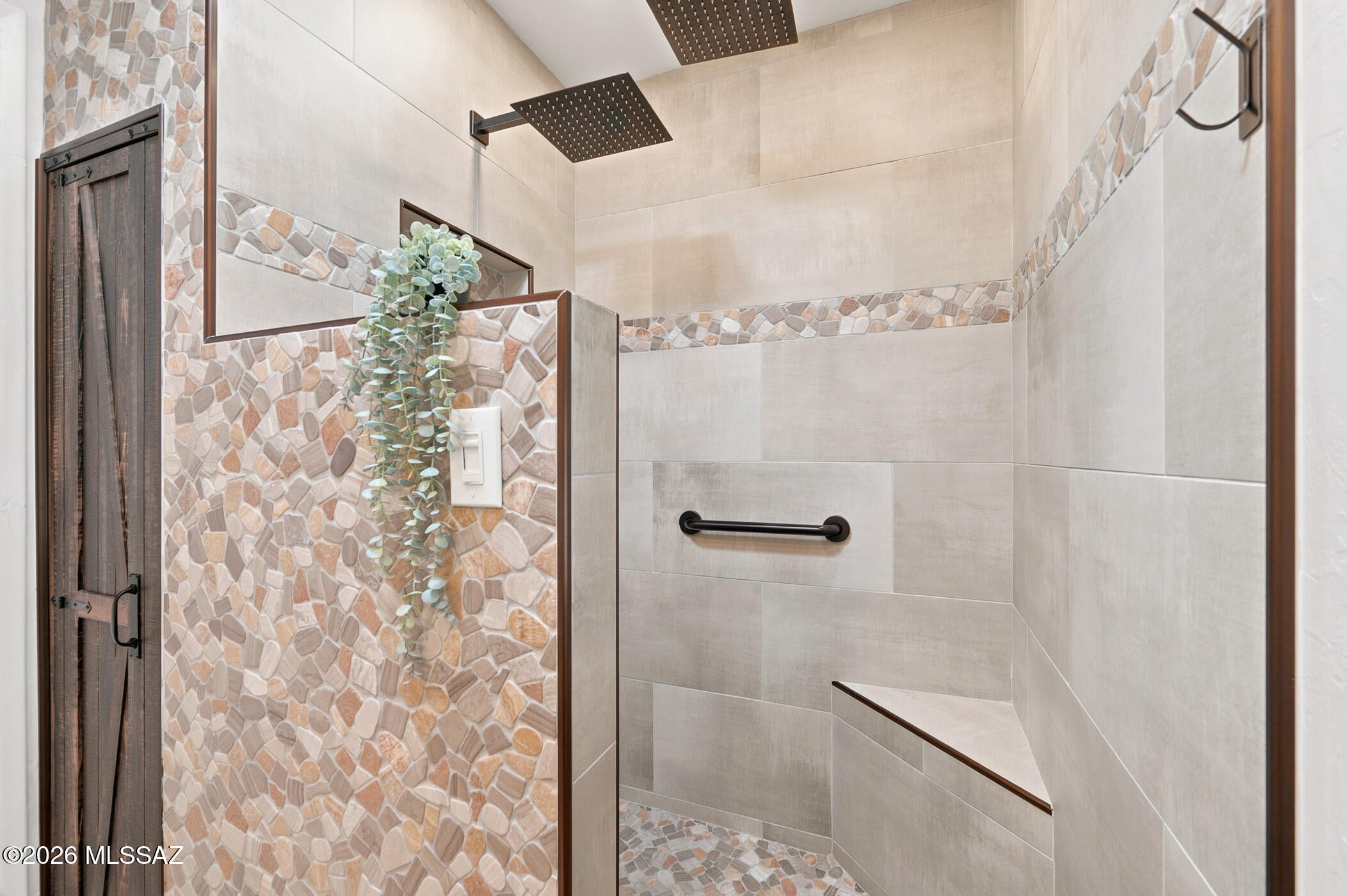 Green Valley Townhouses 4 - Residential