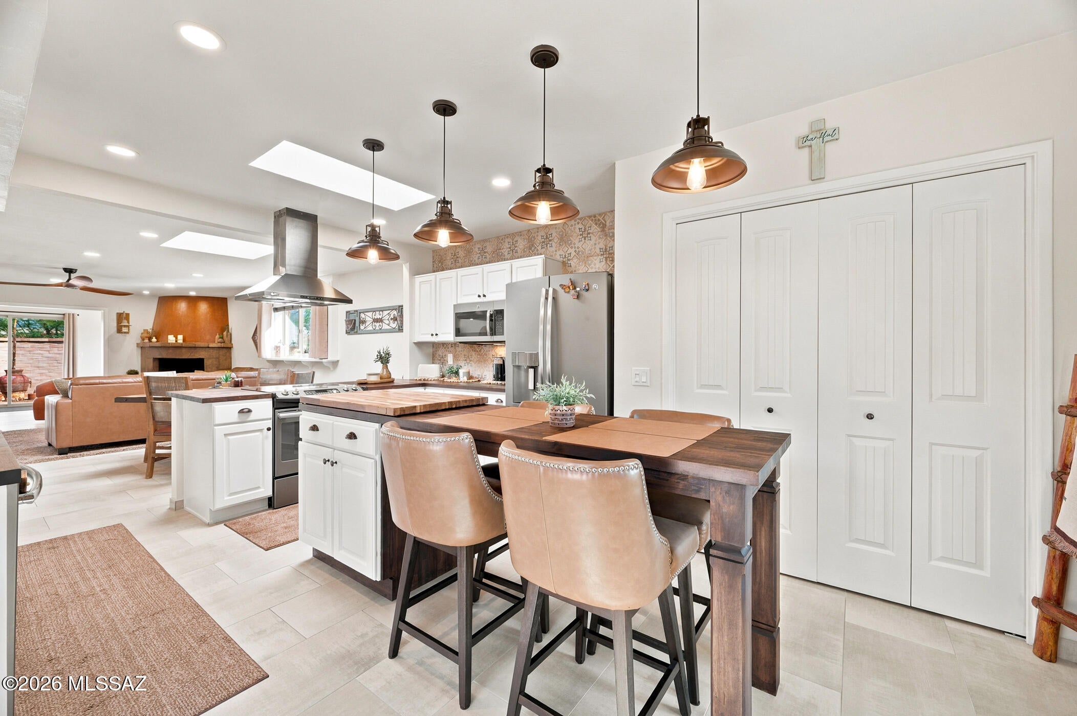 Green Valley Townhouses 4 - Residential