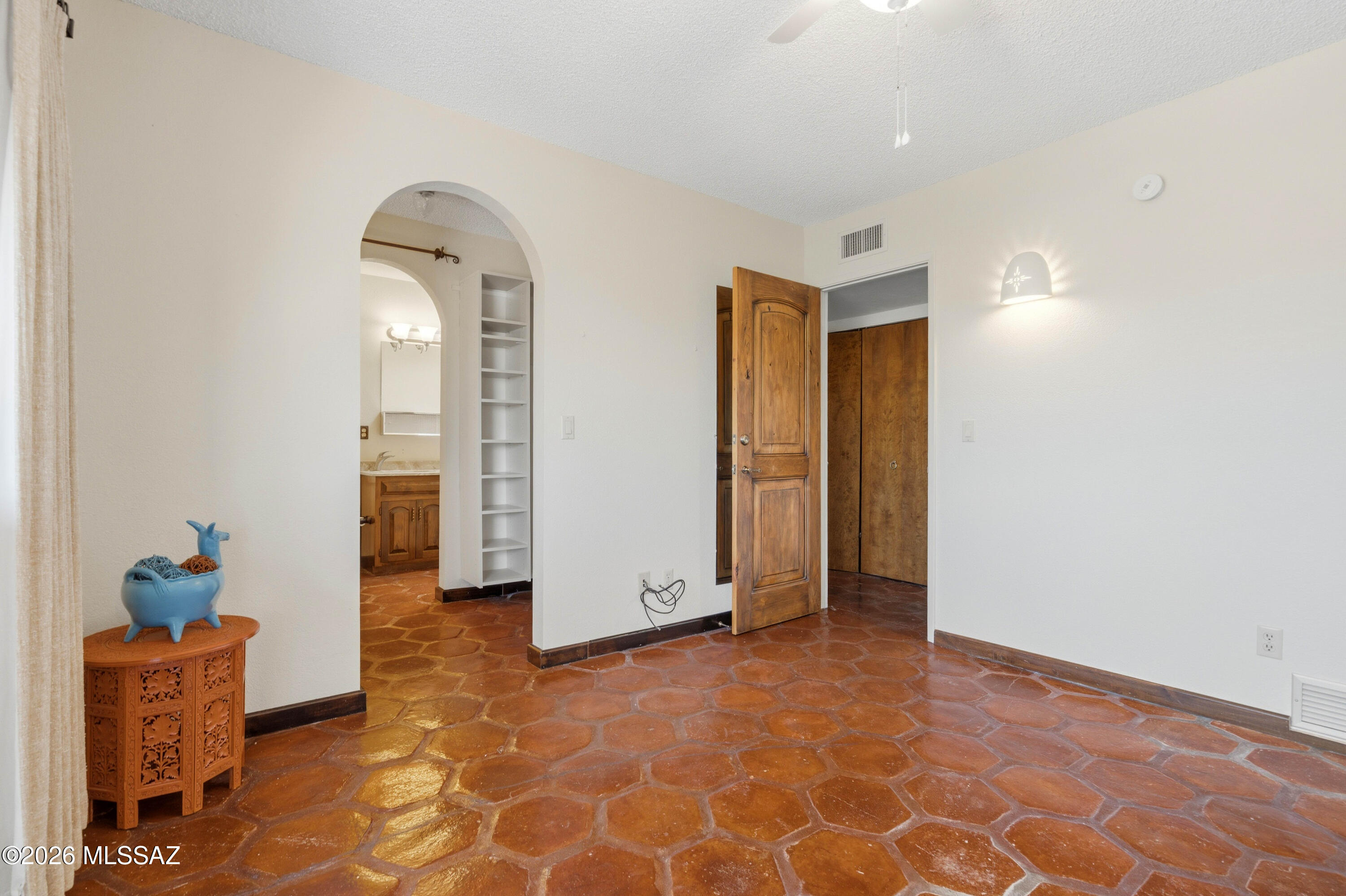 Casas Colina Cabo NO. 2 (31-67) - Residential