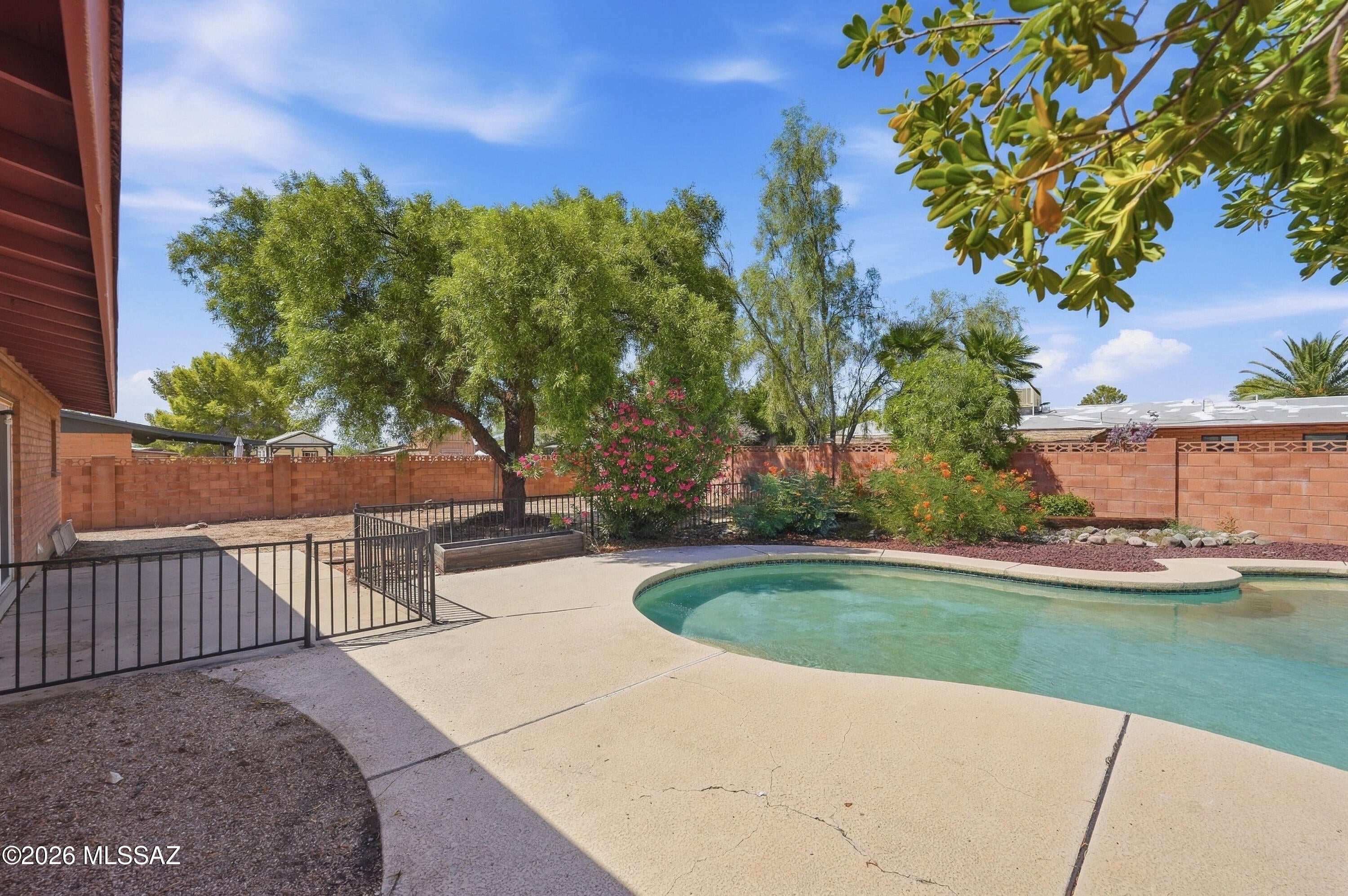 Lincoln Ridge (1-207) - Residential