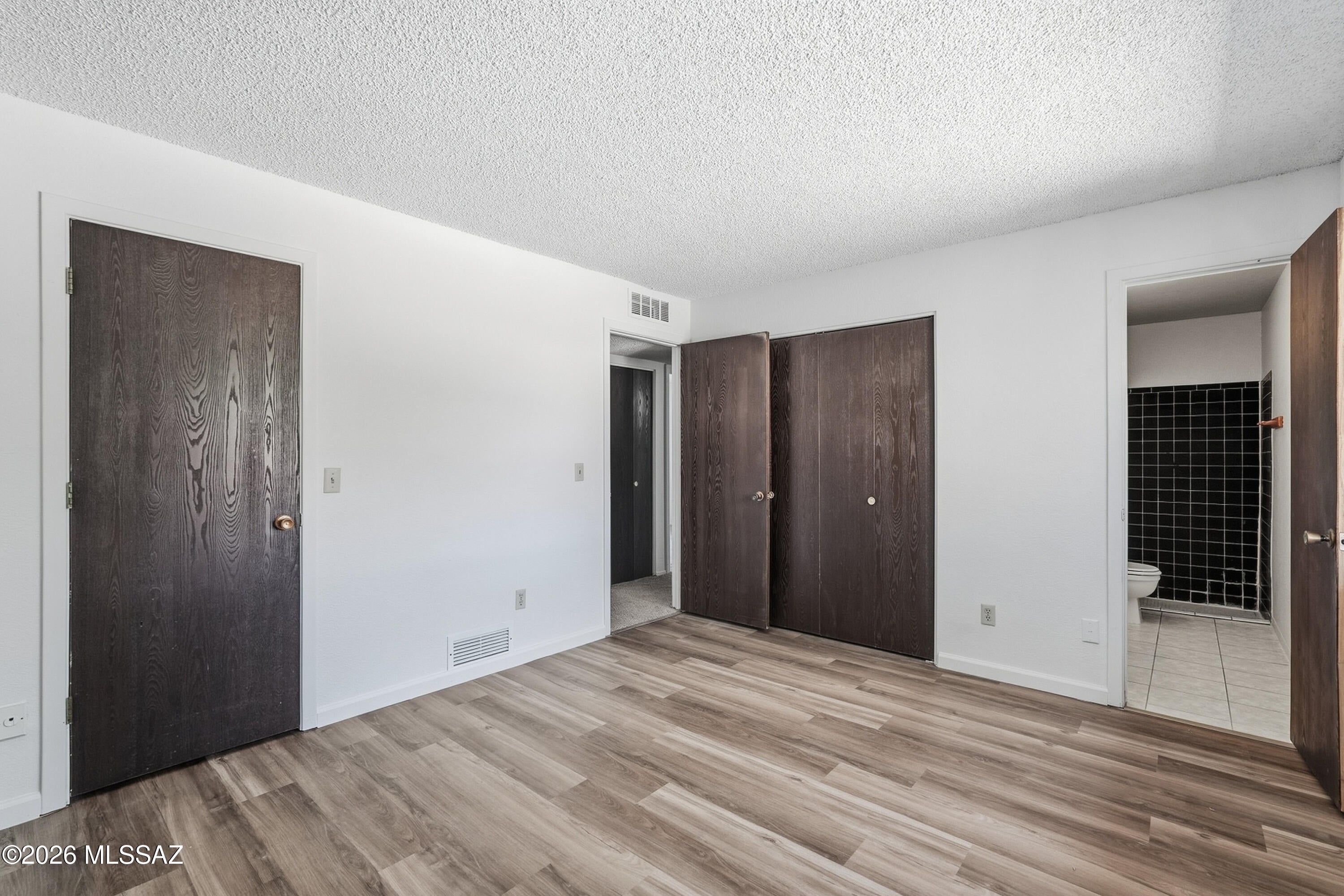 Lincoln Ridge (1-207) - Residential