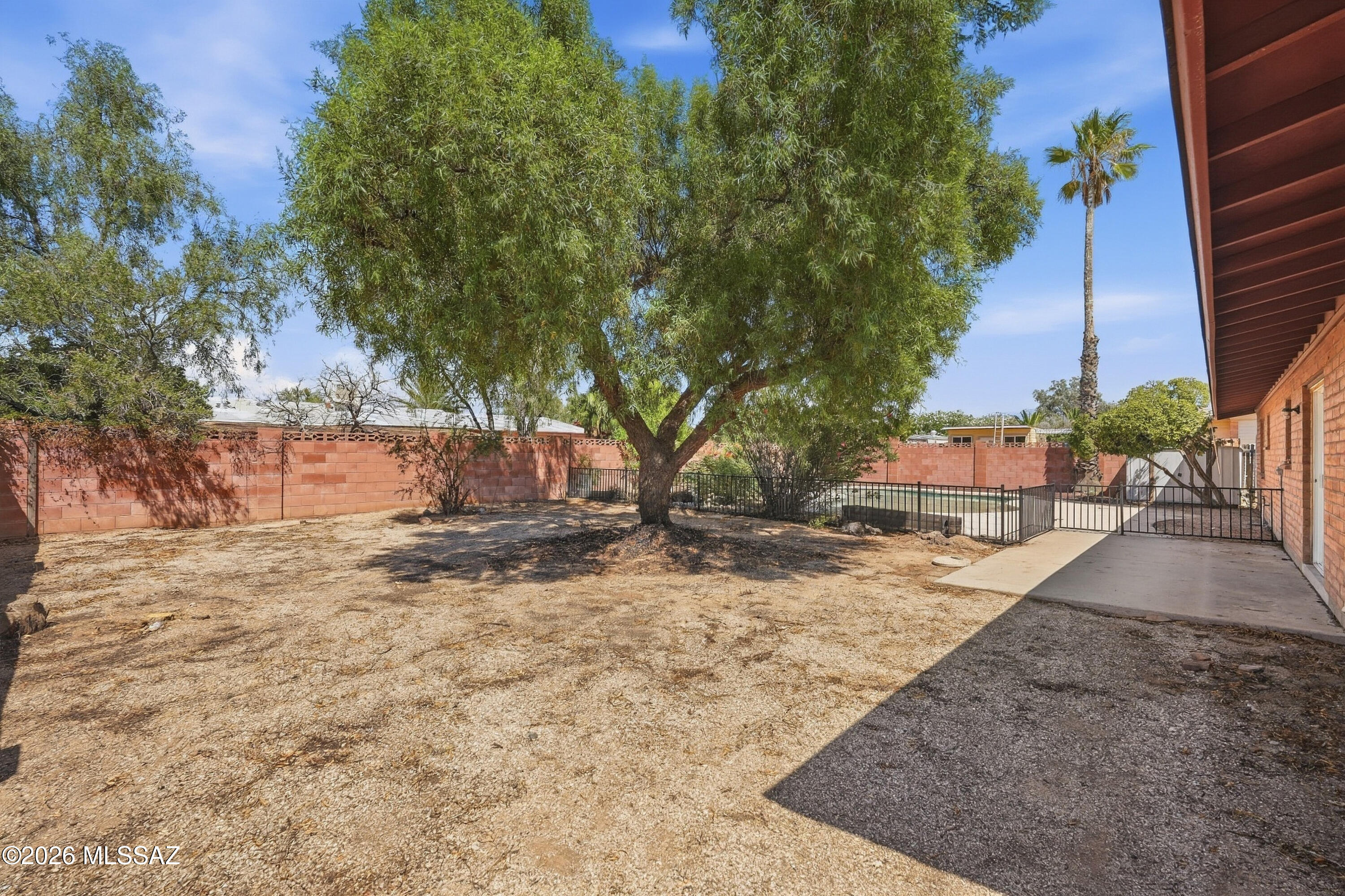 Lincoln Ridge (1-207) - Residential