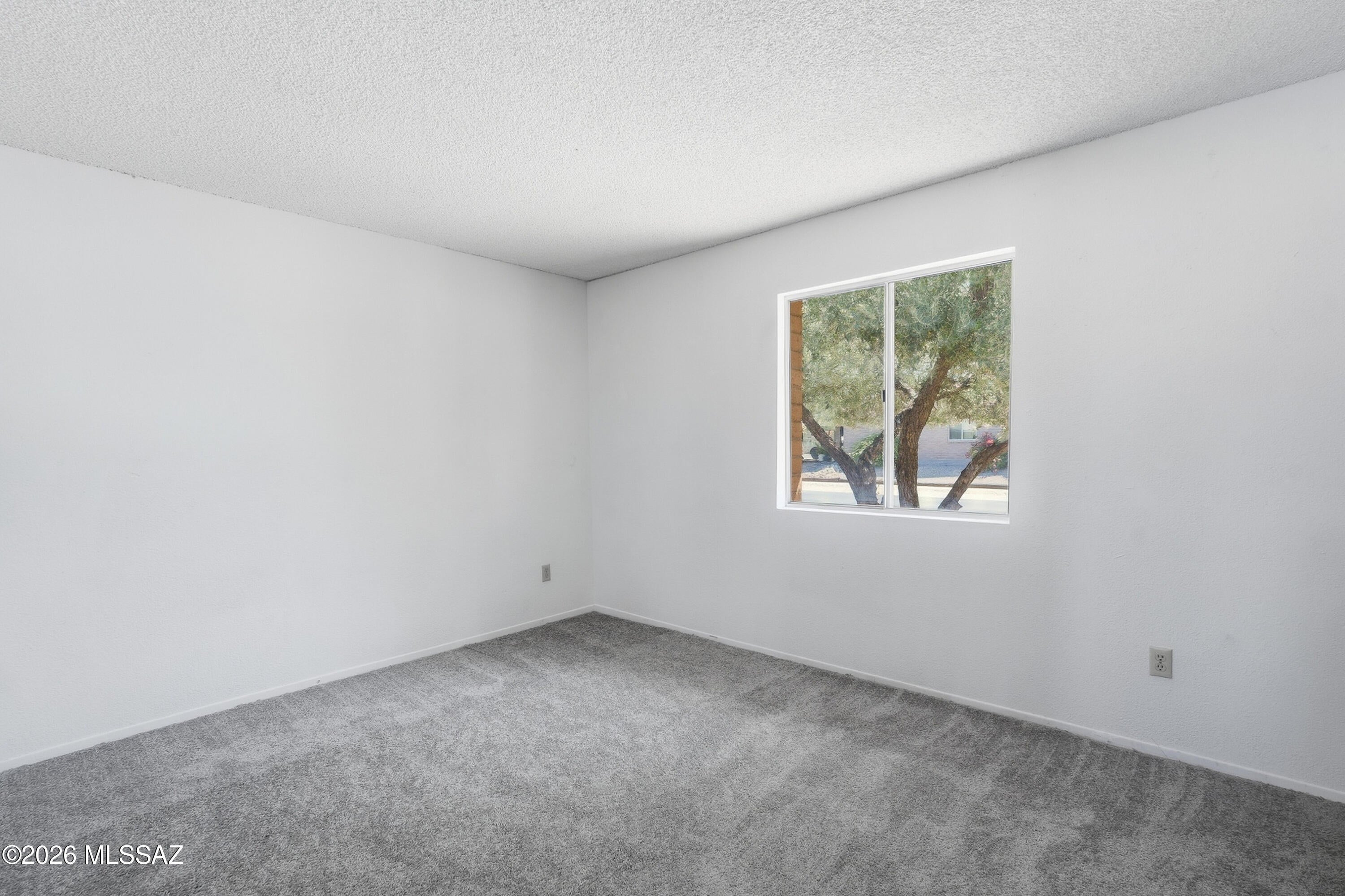 Lincoln Ridge (1-207) - Residential