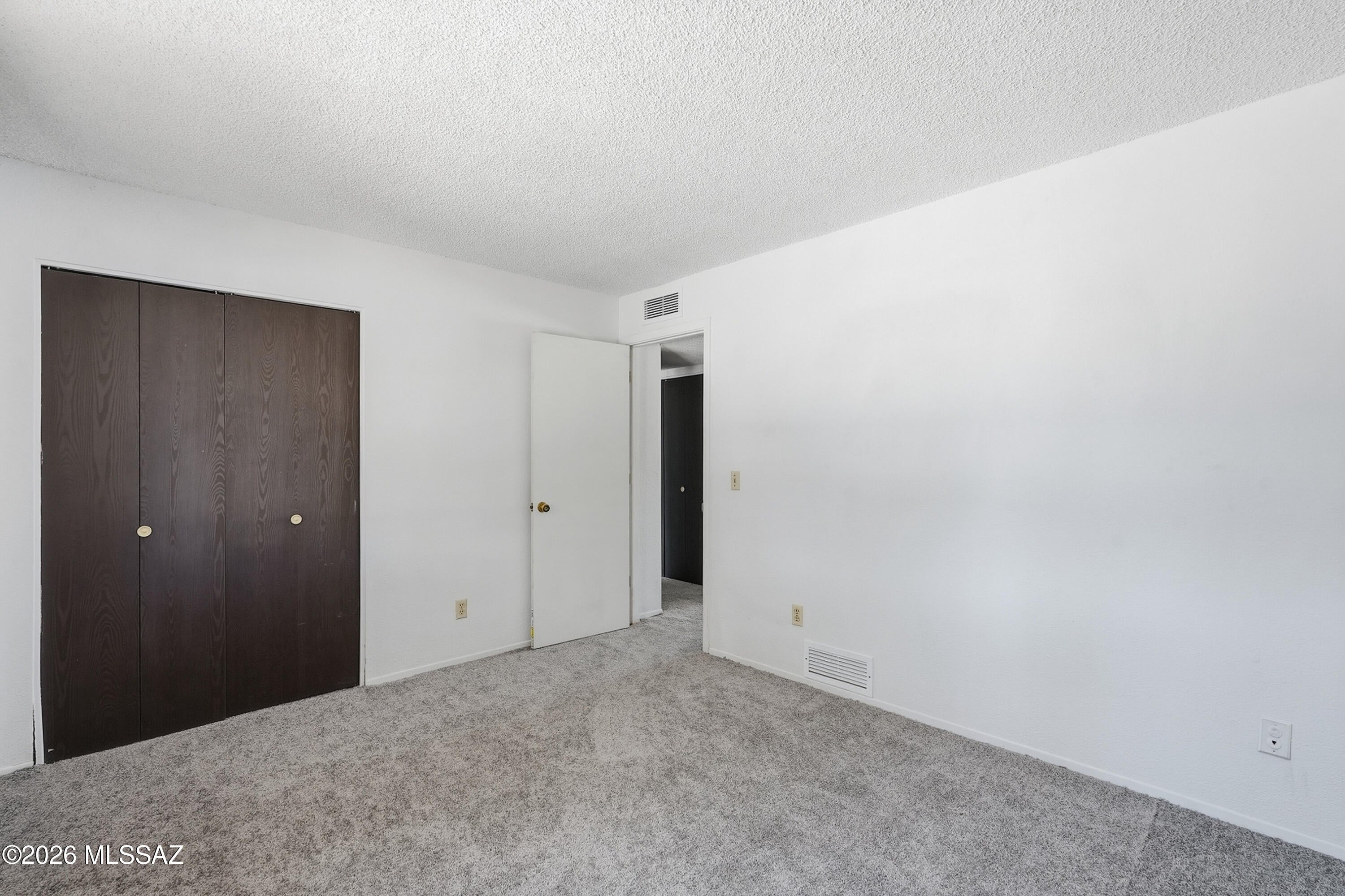 Lincoln Ridge (1-207) - Residential