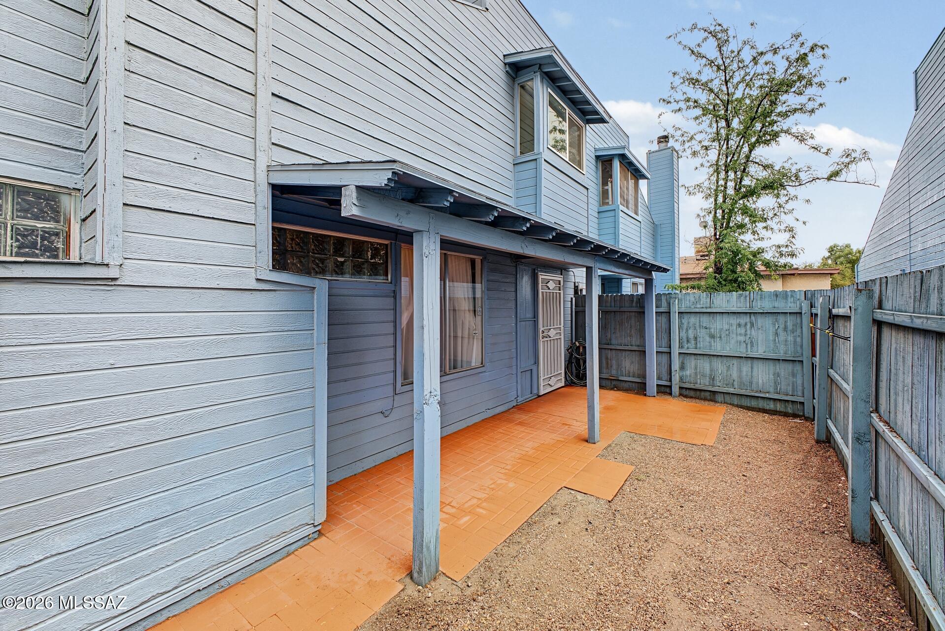 Roger Square Tnhms (1-10) - Residential