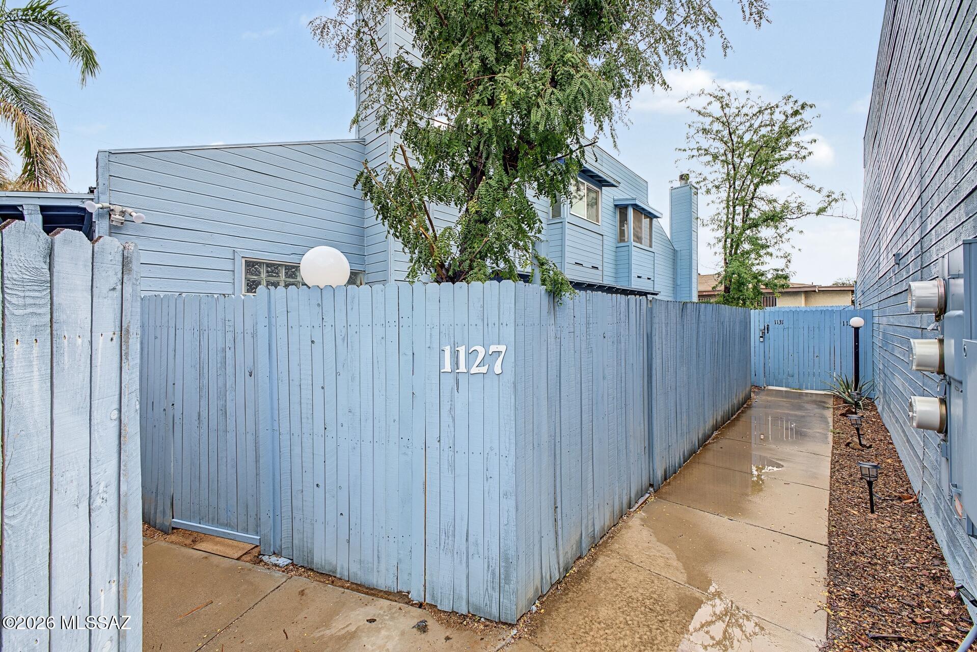 Roger Square Tnhms (1-10) - Residential
