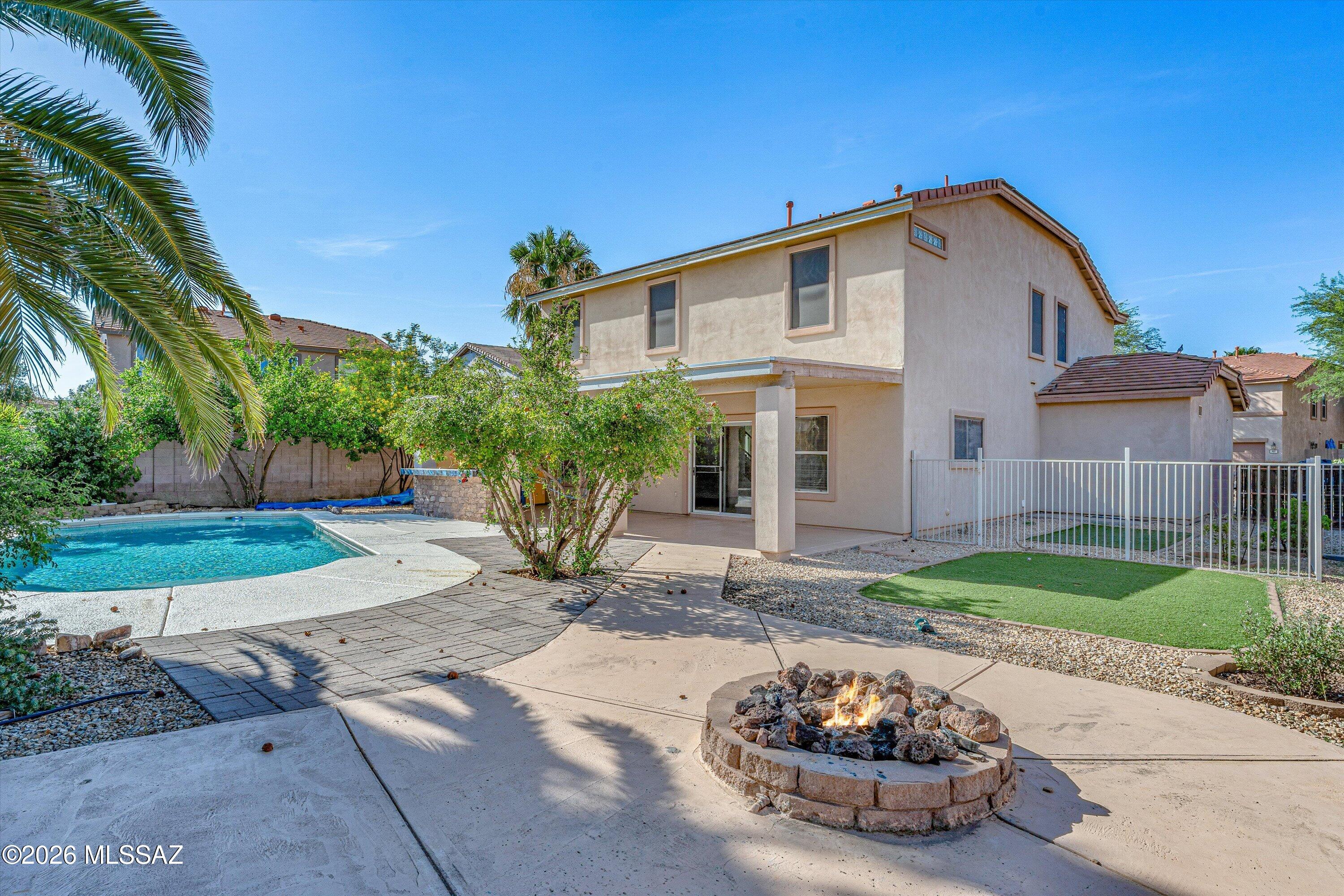 Presidio De Las Montanas - Residential