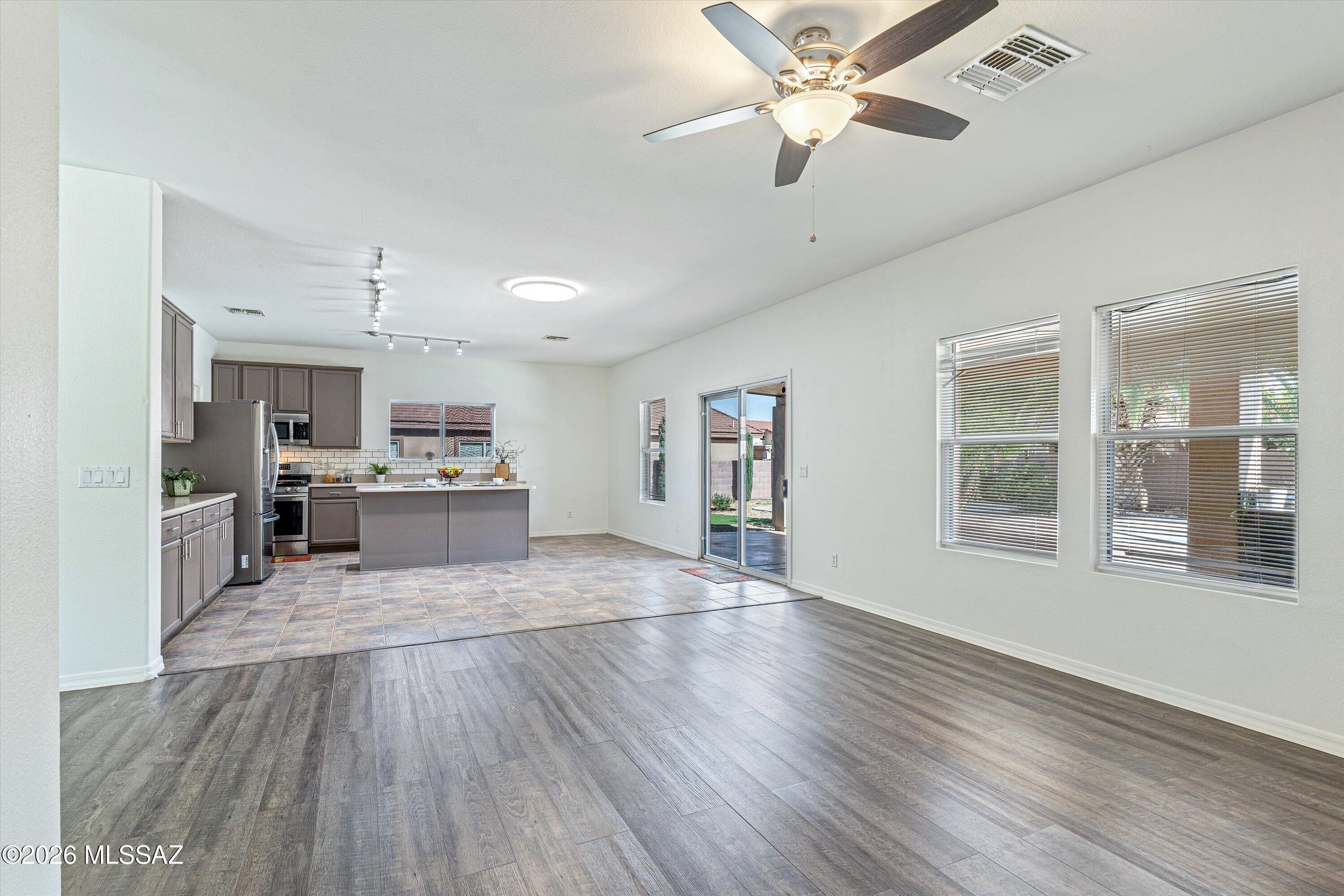 Presidio De Las Montanas - Residential