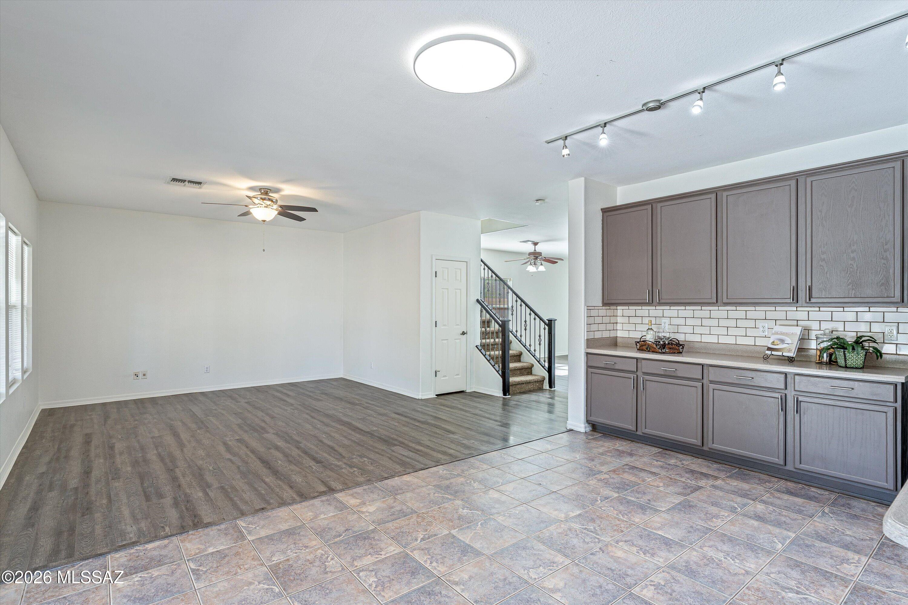 Presidio De Las Montanas - Residential