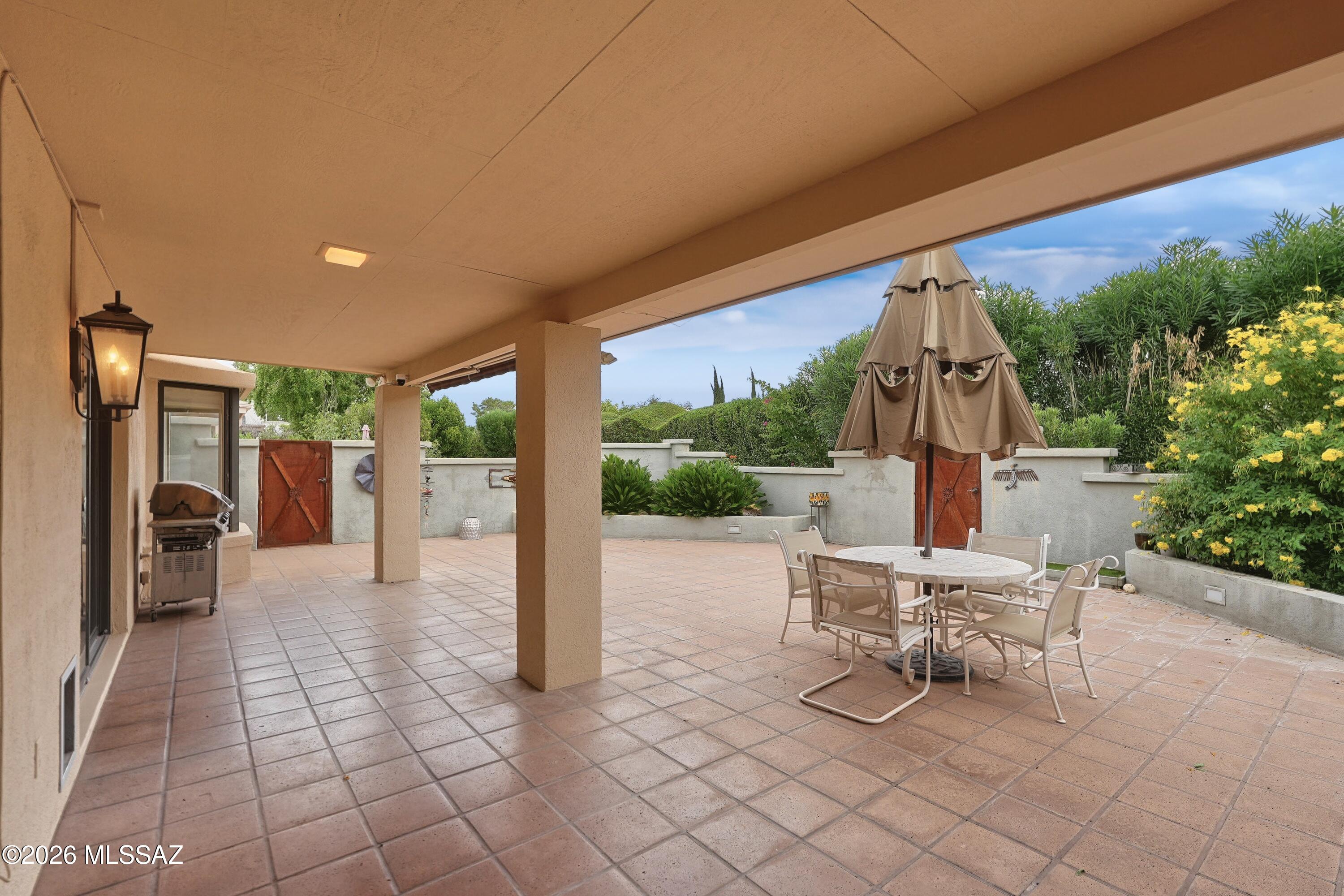 Casas Del Oro Norte (89-130) - Residential