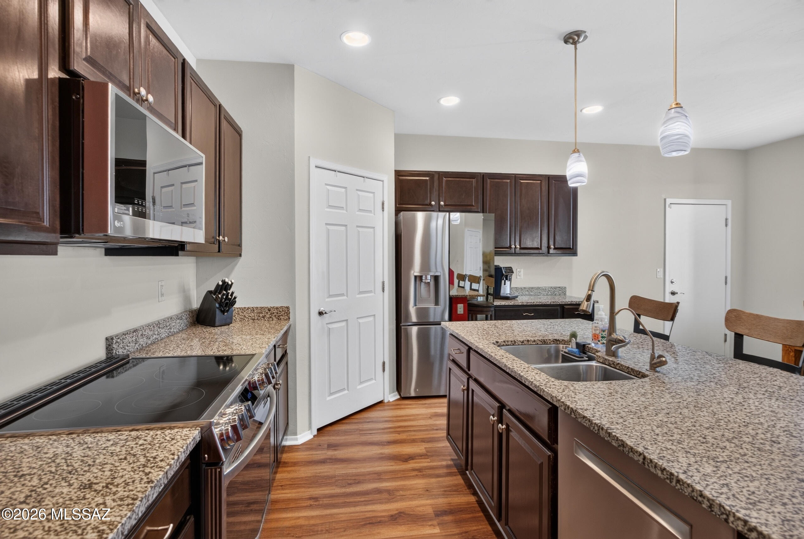 Sierra Morado Unit 4 - Residential