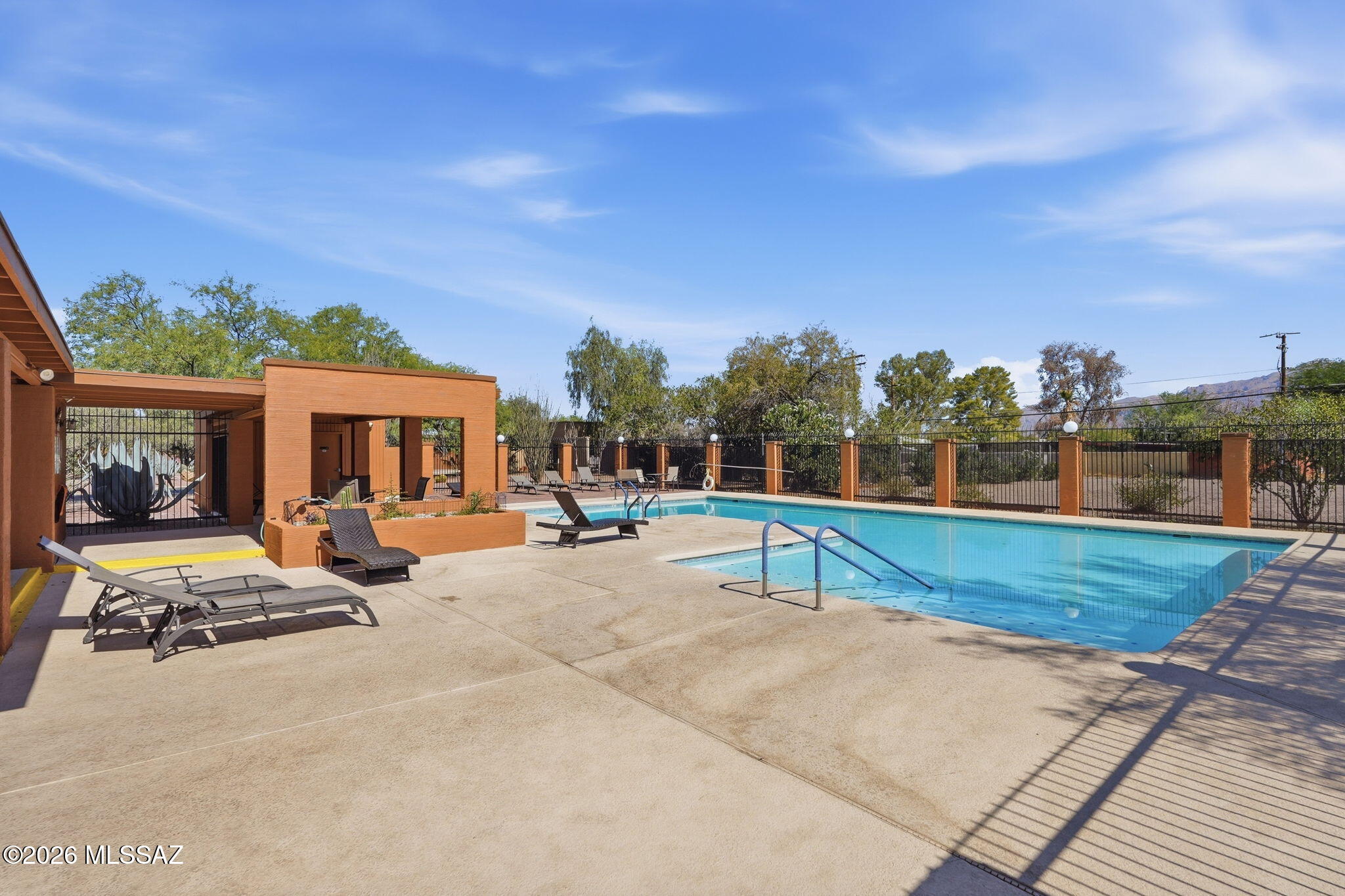 Arcadia Square (1-100) - Residential