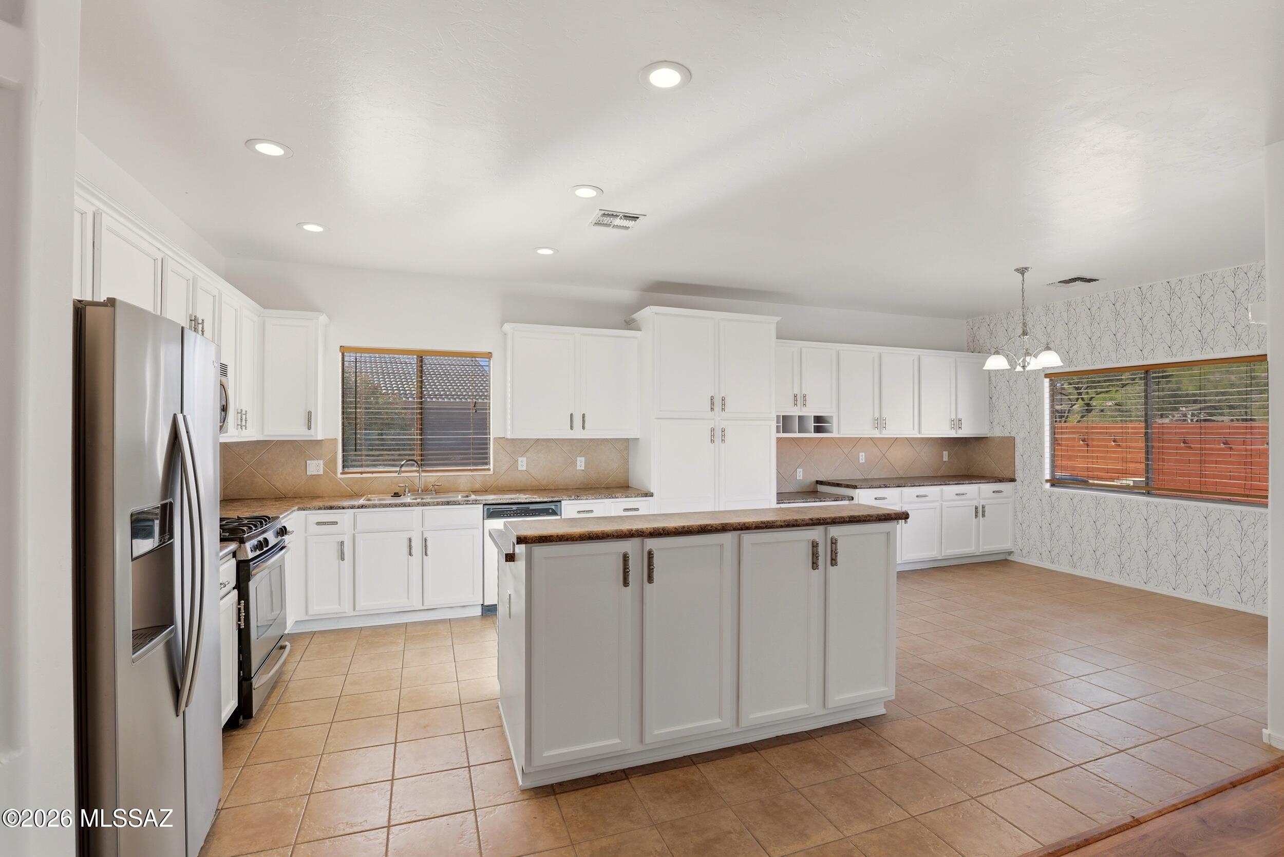 Rancho Del Lago (101-206) - Residential