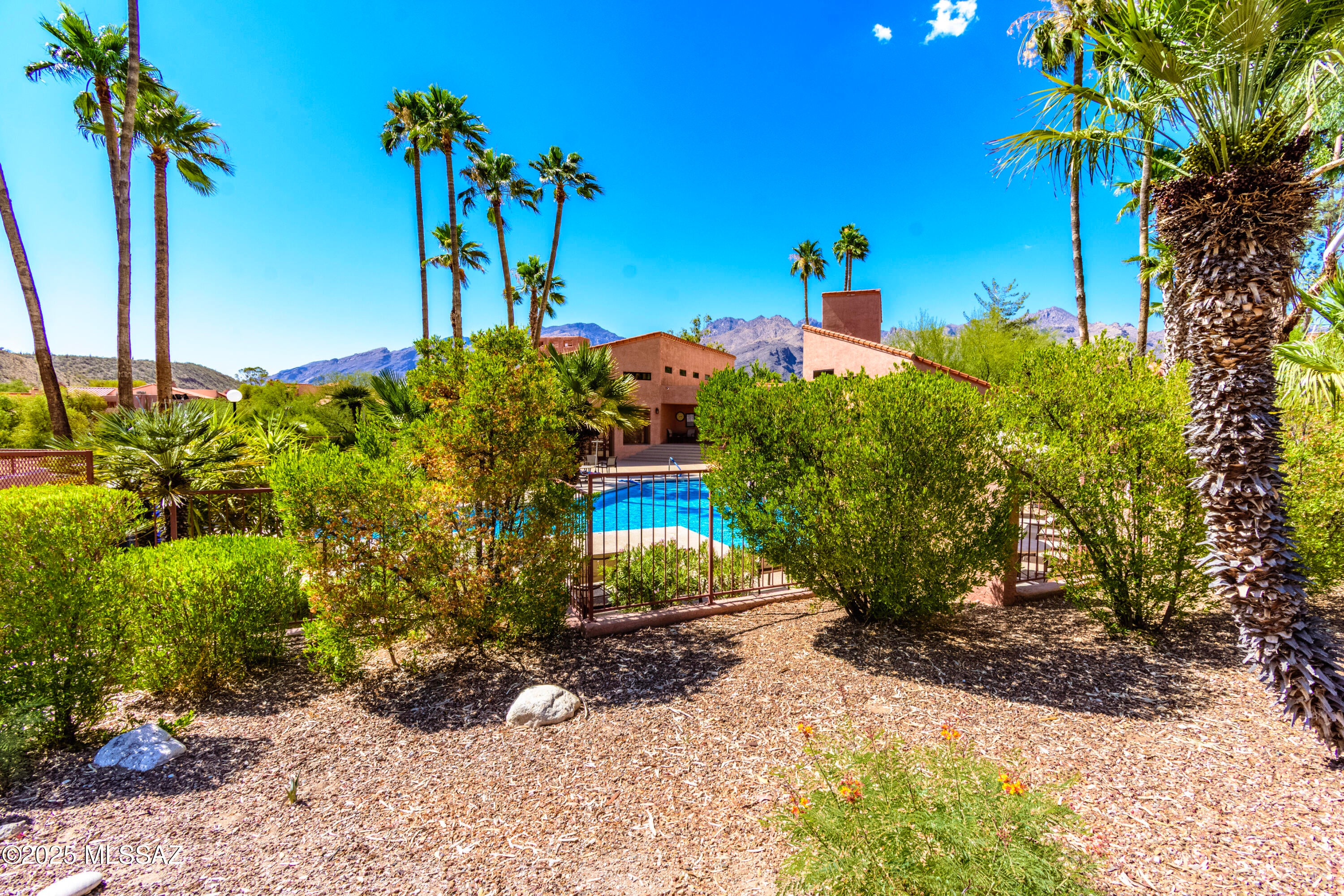 Ventana Vista Condominiums - Residential