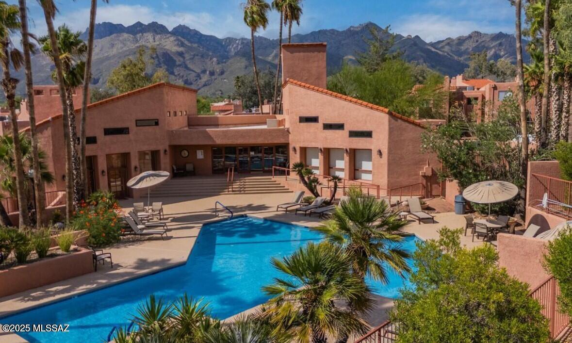Ventana Vista Condominiums - Residential