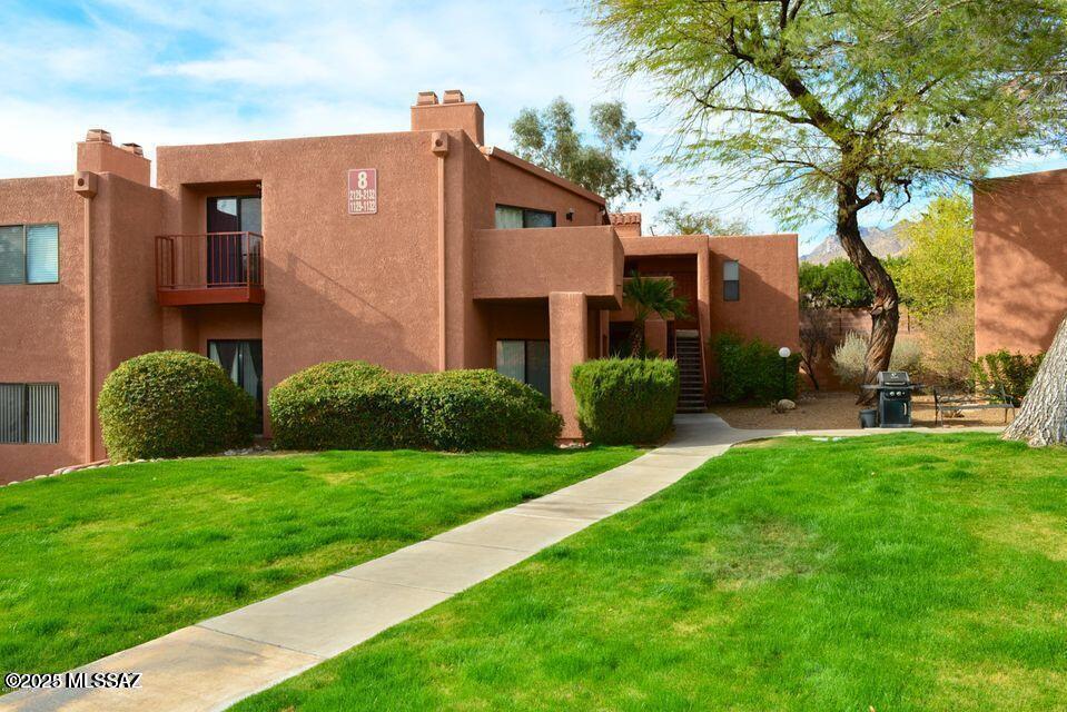 Ventana Vista Condominiums - Residential
