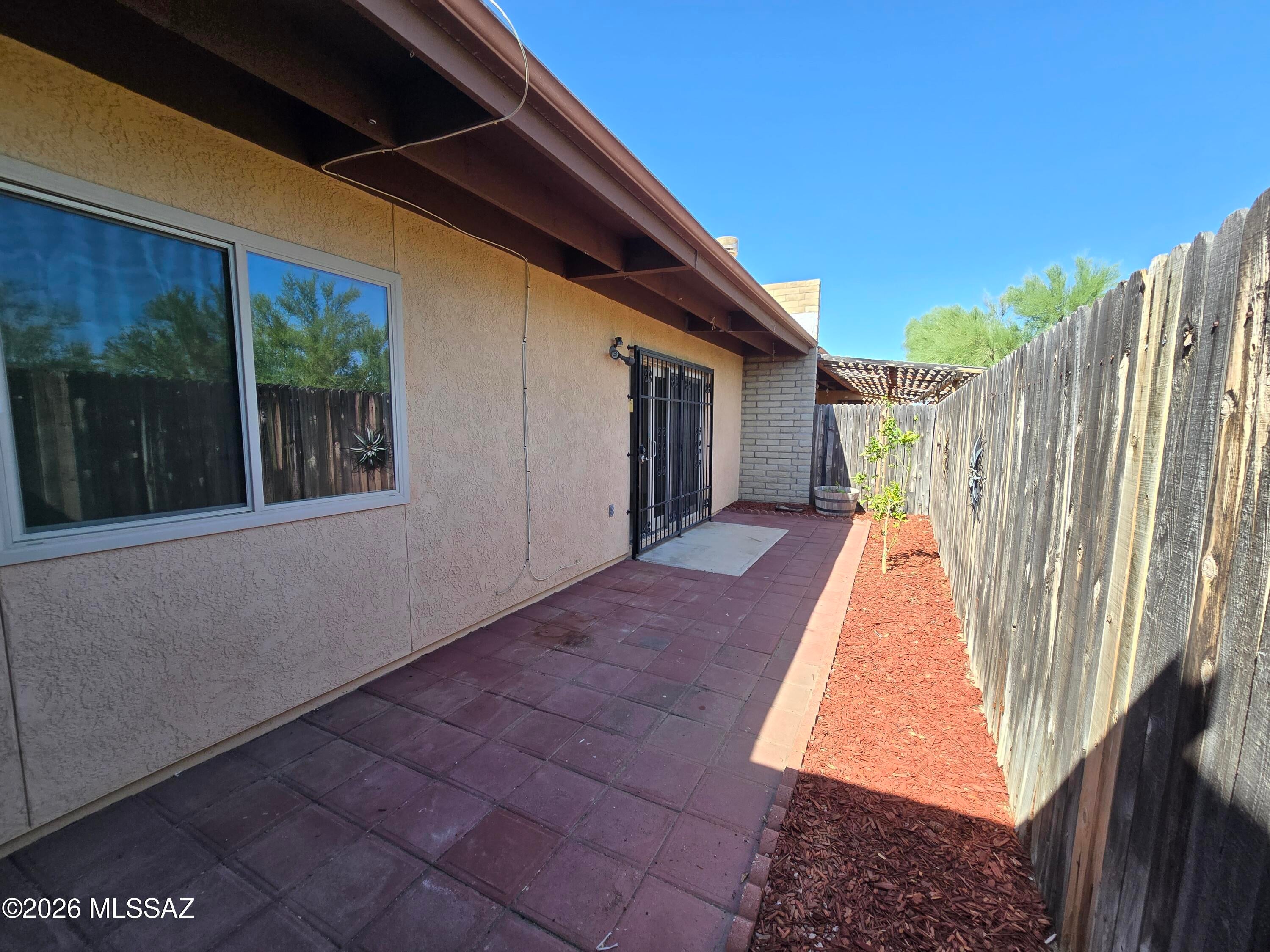 Mission Oaks (1-90) - Residential