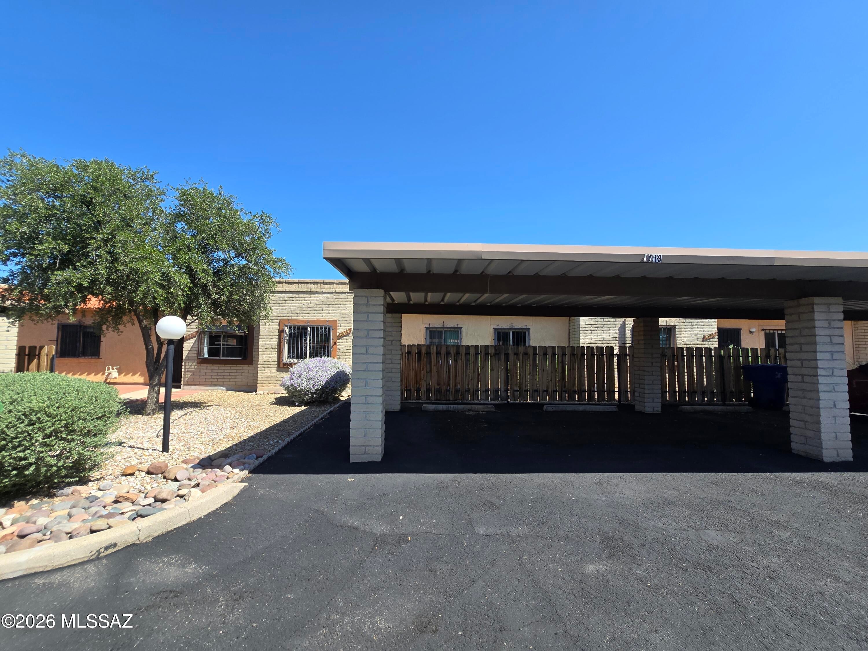 Mission Oaks (1-90) - Residential