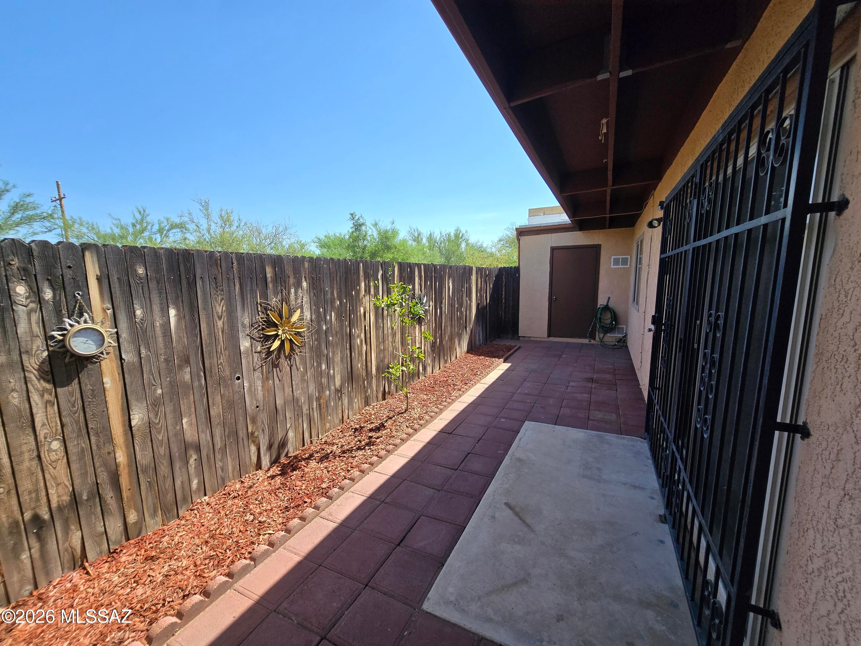Mission Oaks (1-90) - Residential