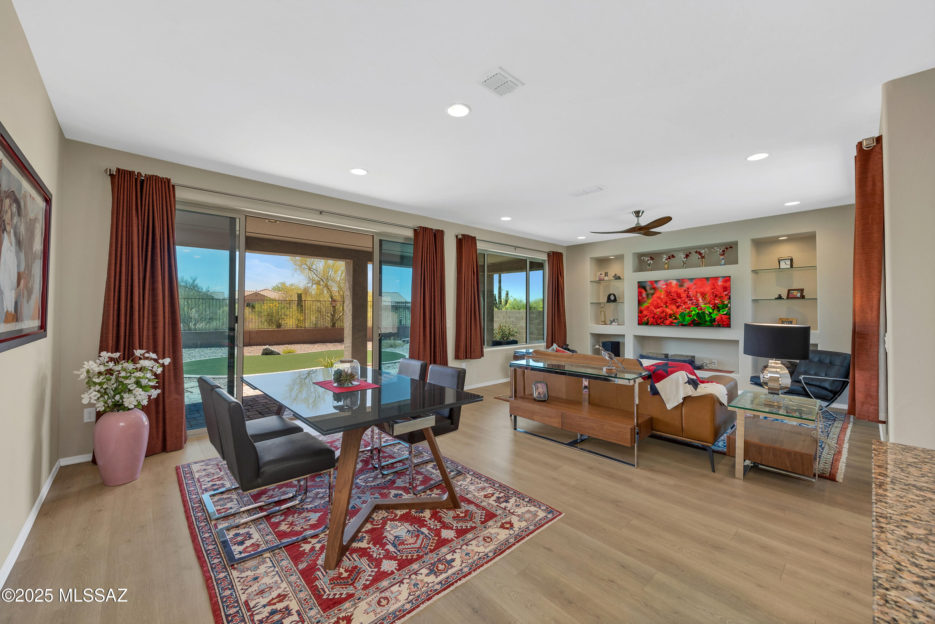 Del Webb At Dove Mountain VI - Residential
