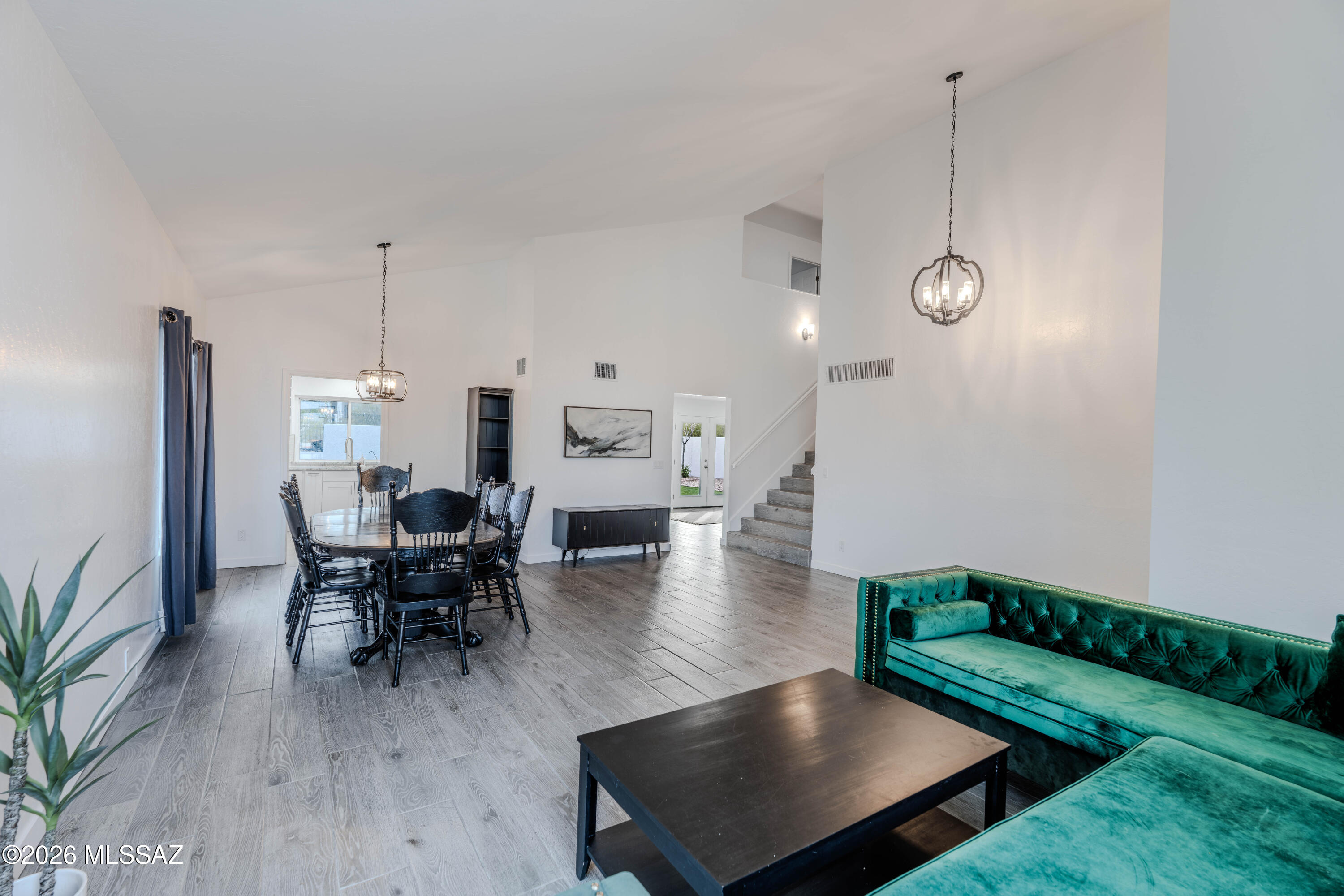 Del Cerro Estates NO. 4 (1-60) - Residential