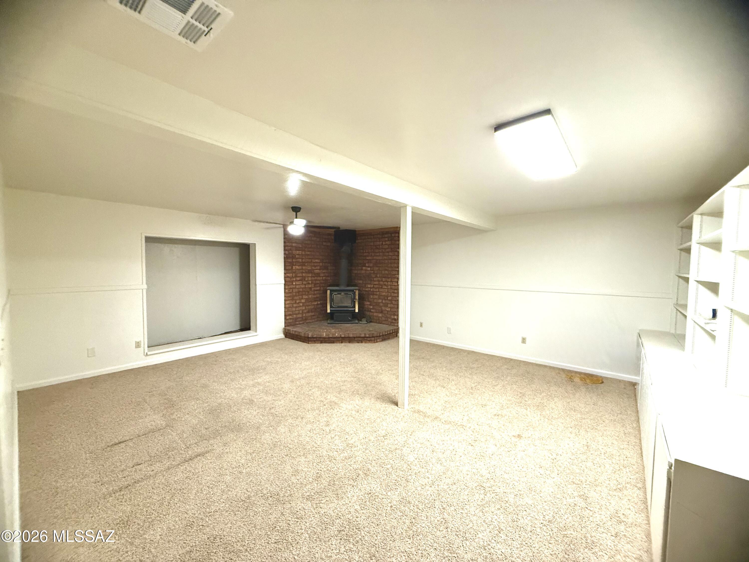 Unsubdivided - Residential
