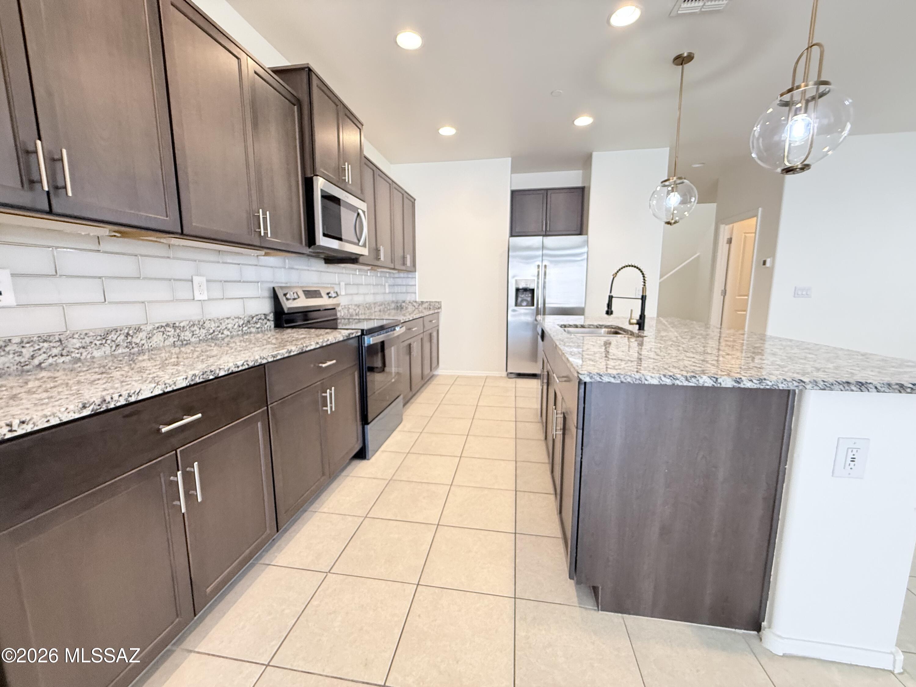 Rancho Del Lago (101-206) - Residential