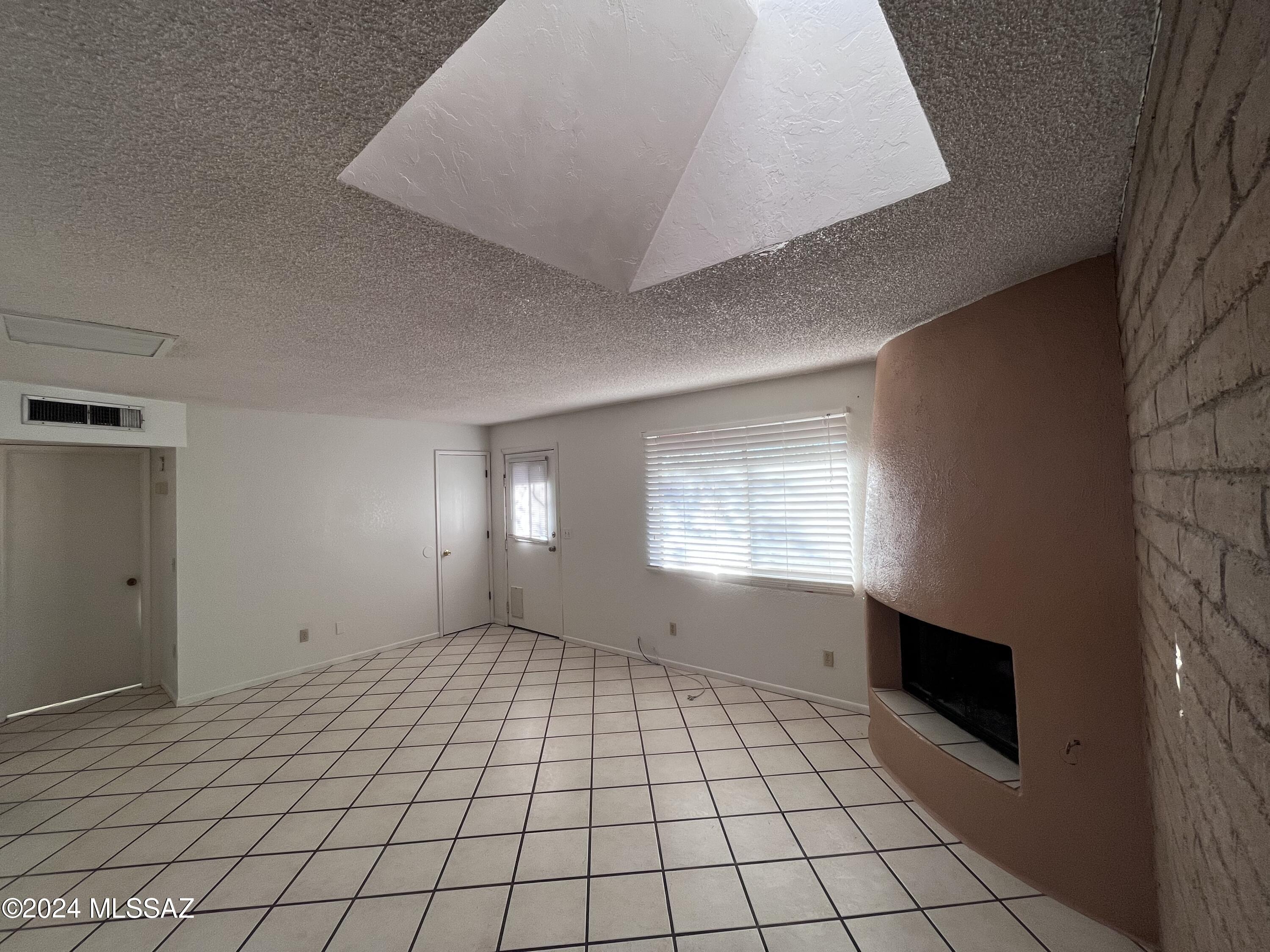 Mills Subdivision (1-14) - Residential Lease