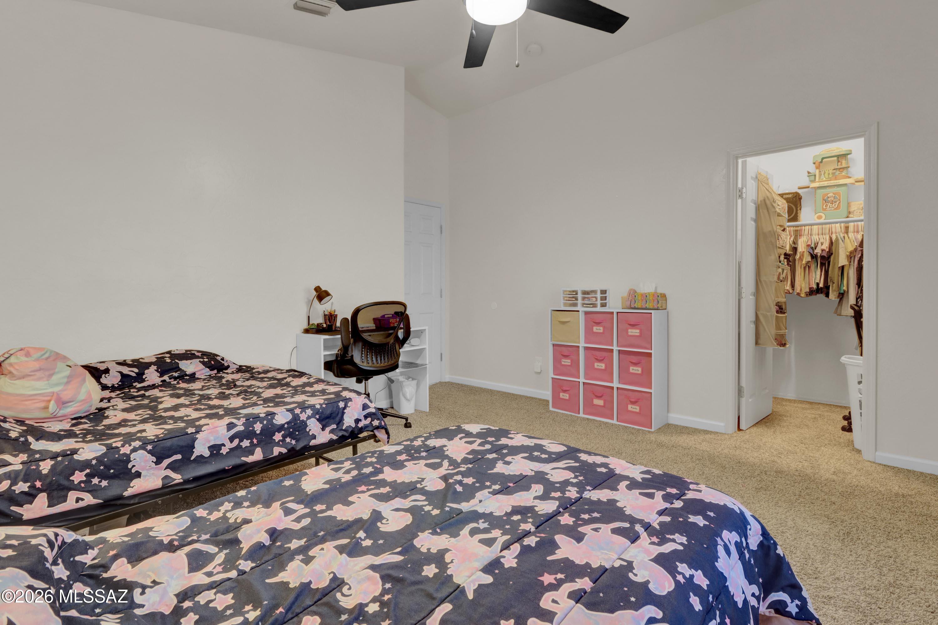 Sonrisa (1-121) - Residential
