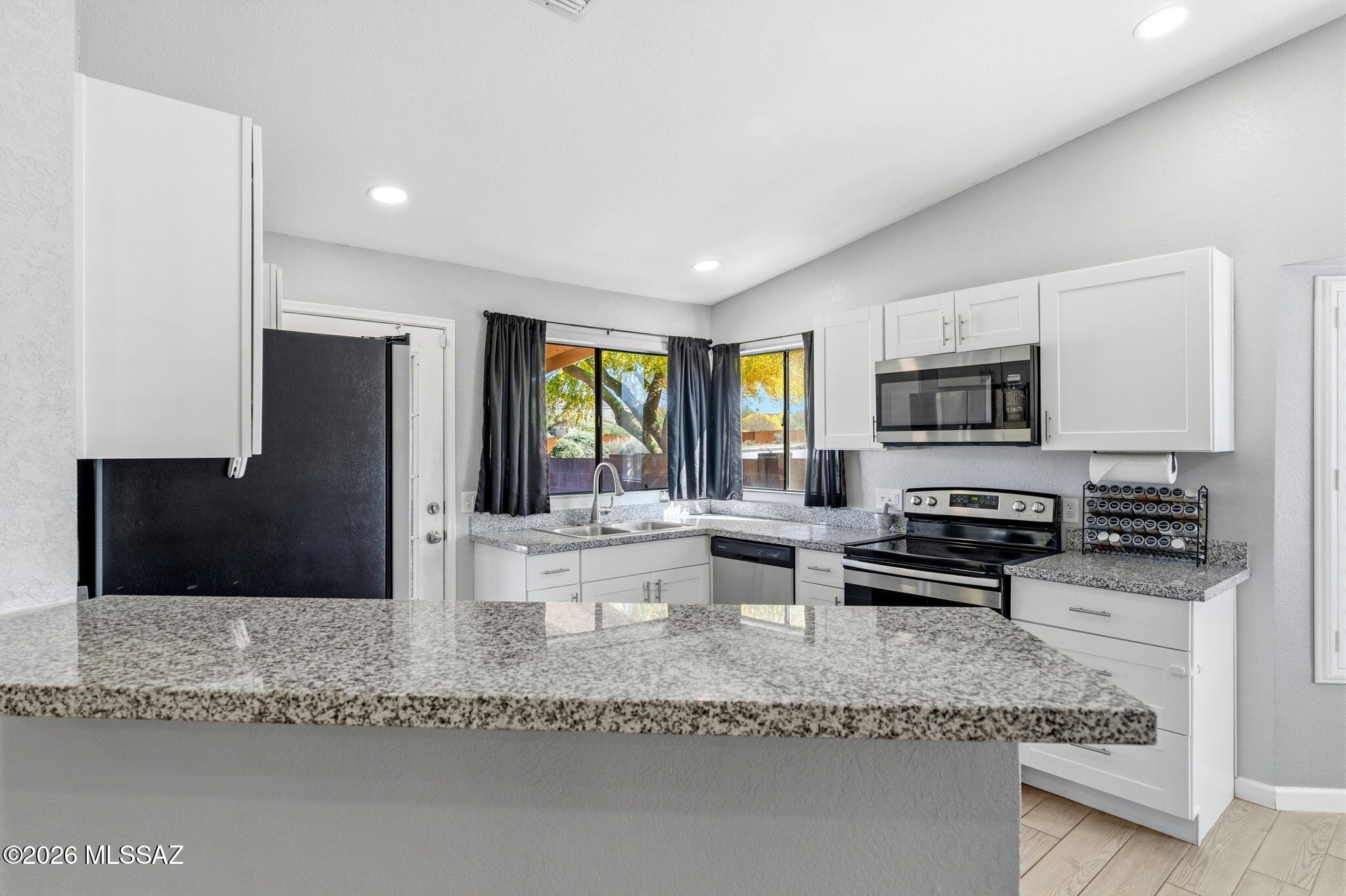 Macalester Park (1-142) - Residential