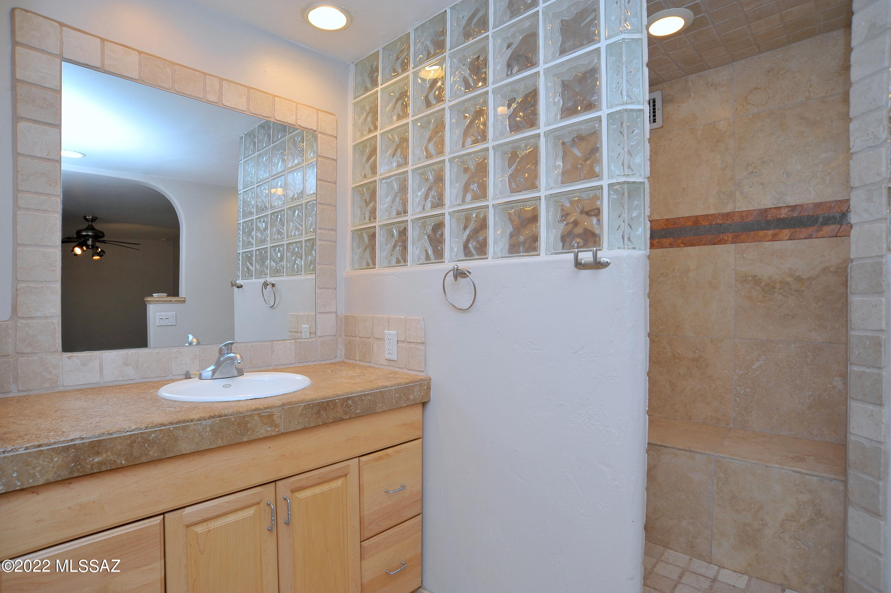 Fort Lowell Meadows (1-40) - Residential Lease