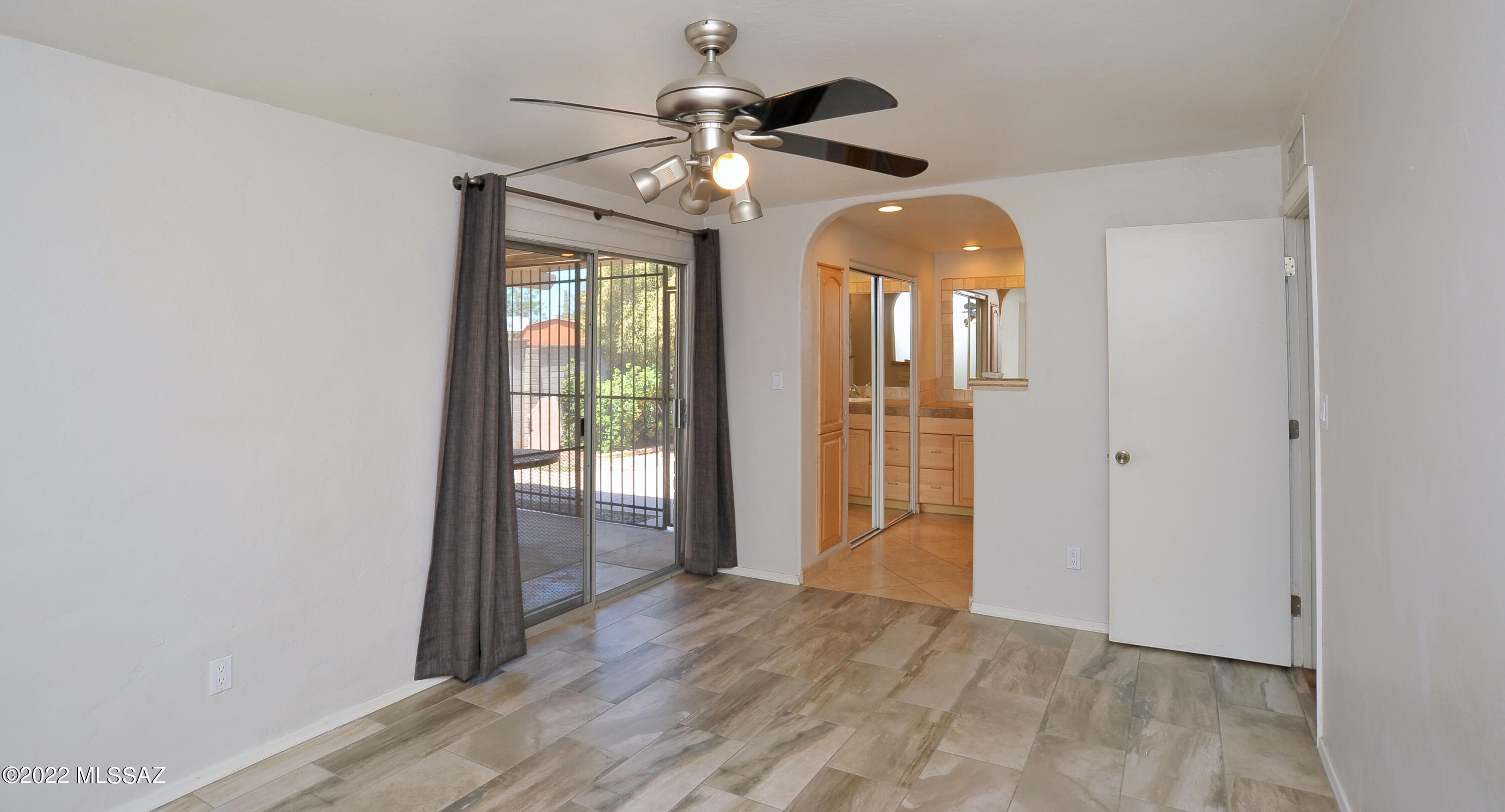 Fort Lowell Meadows (1-40) - Residential Lease