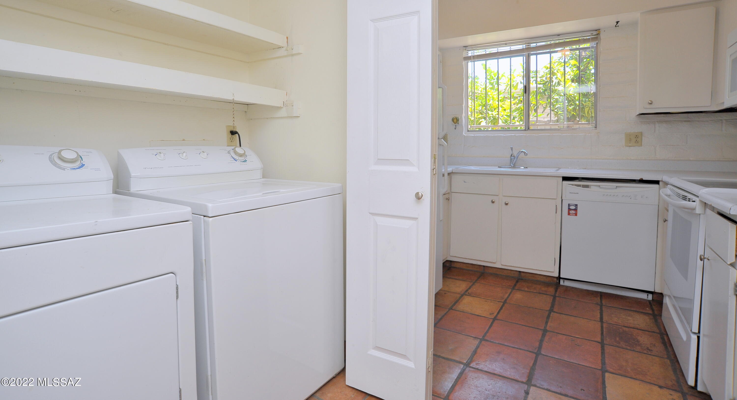Fort Lowell Meadows (1-40) - Residential Lease