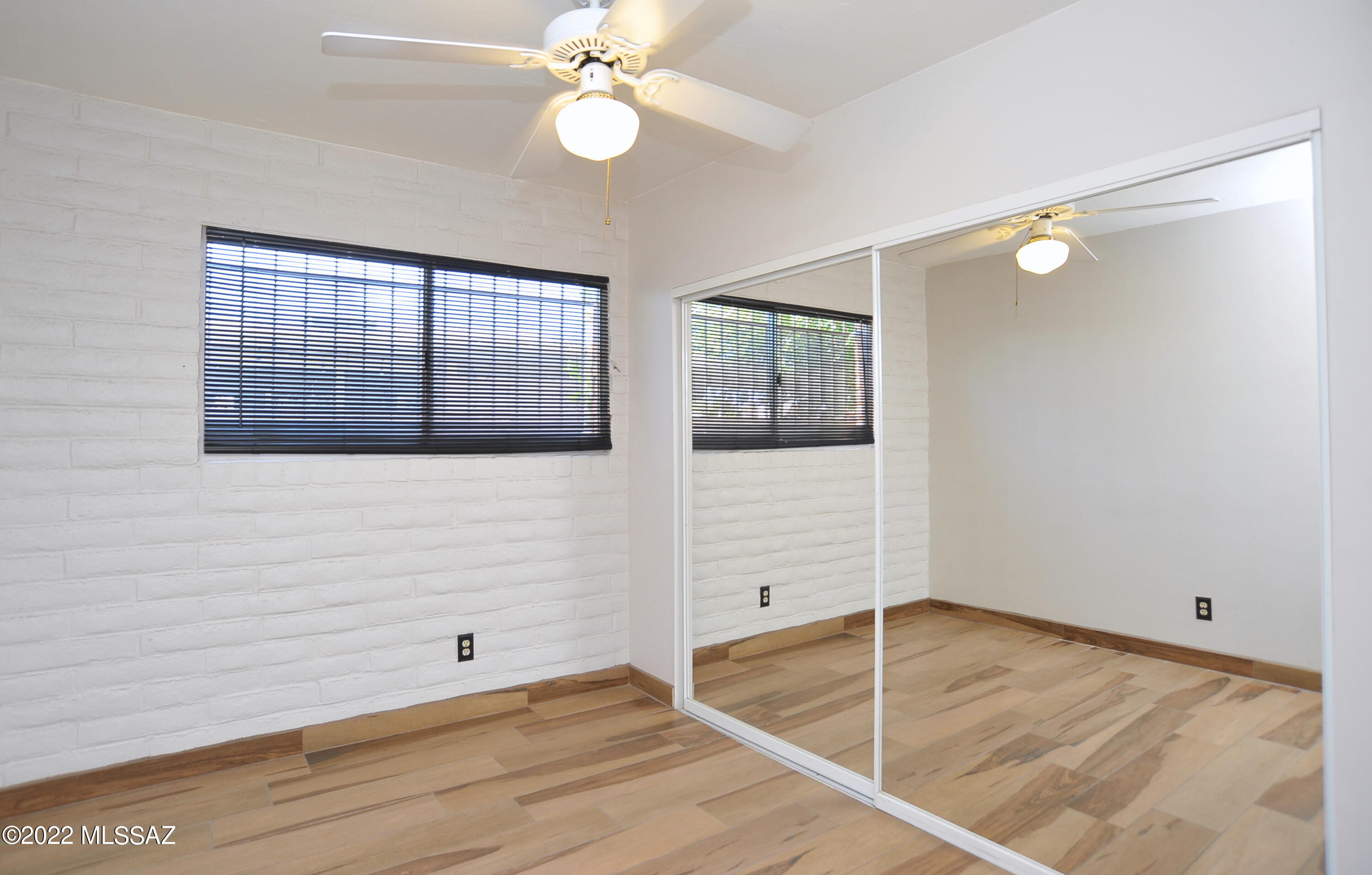 Fort Lowell Meadows (1-40) - Residential Lease