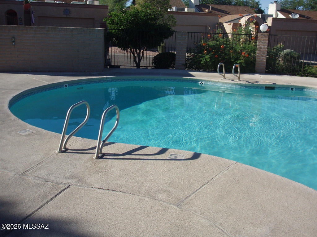 Saddlewood Villas (1-102) - Residential Lease