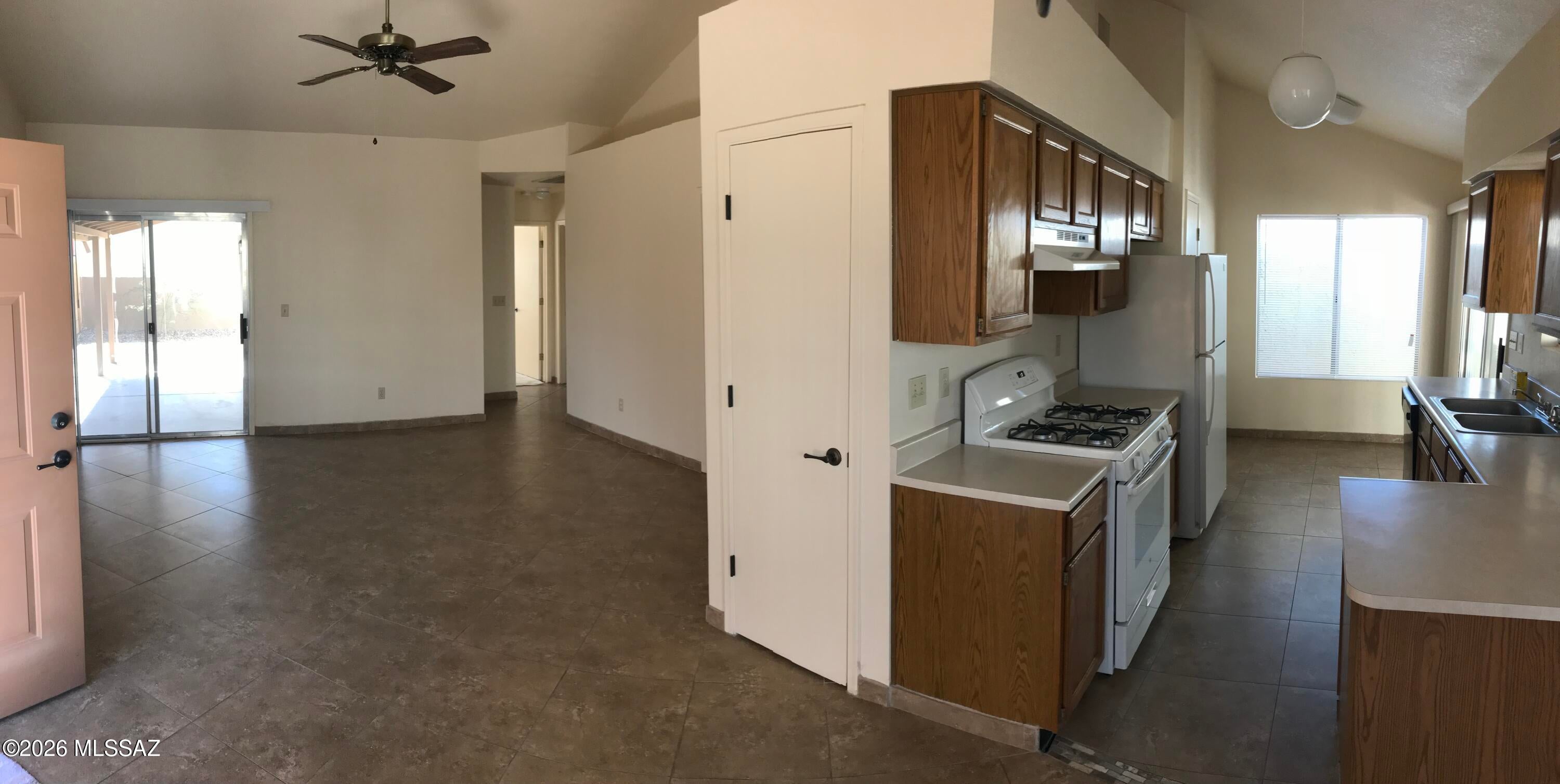 Saddlewood Villas (1-102) - Residential Lease