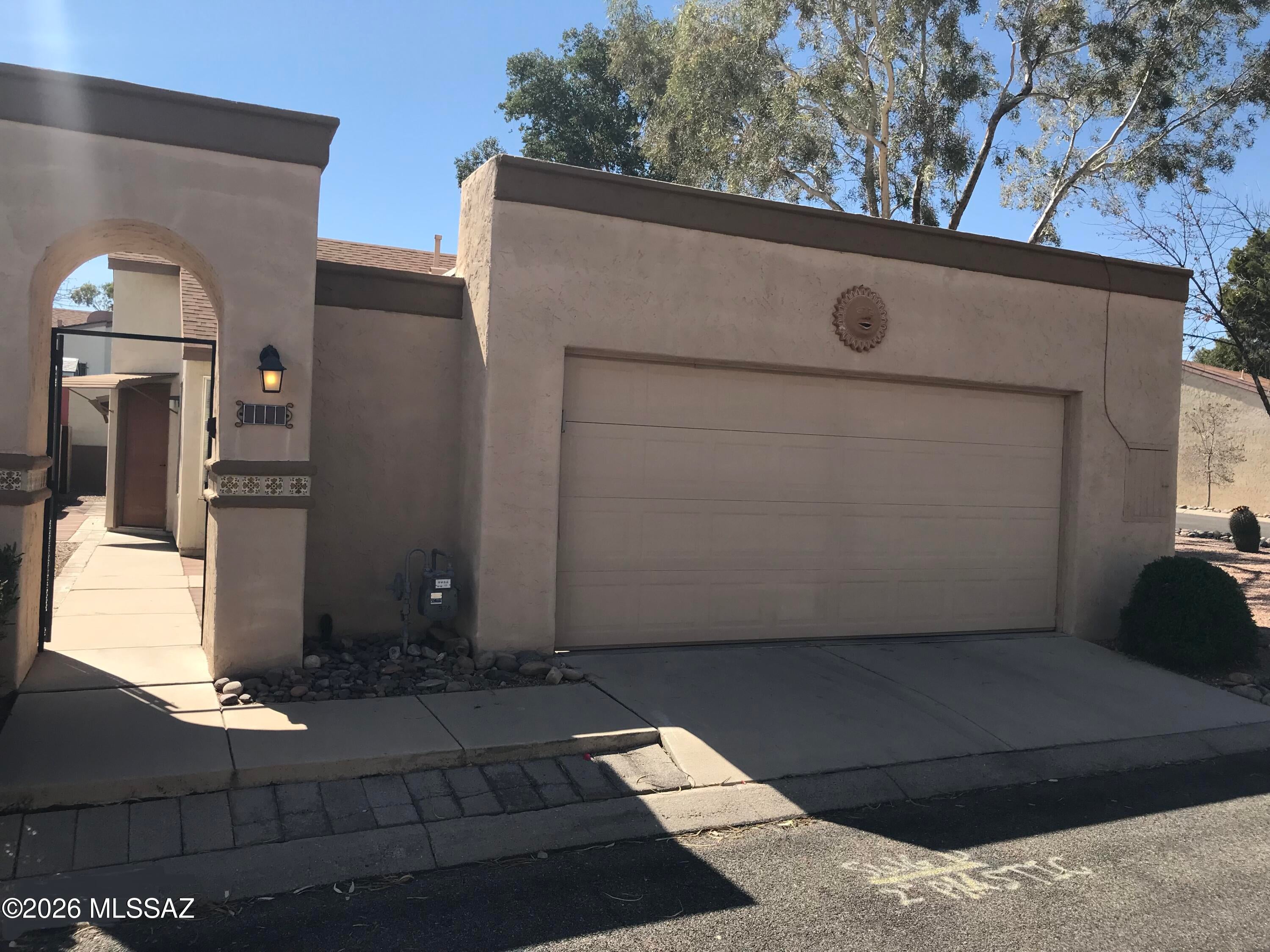 Saddlewood Villas (1-102) - Residential Lease