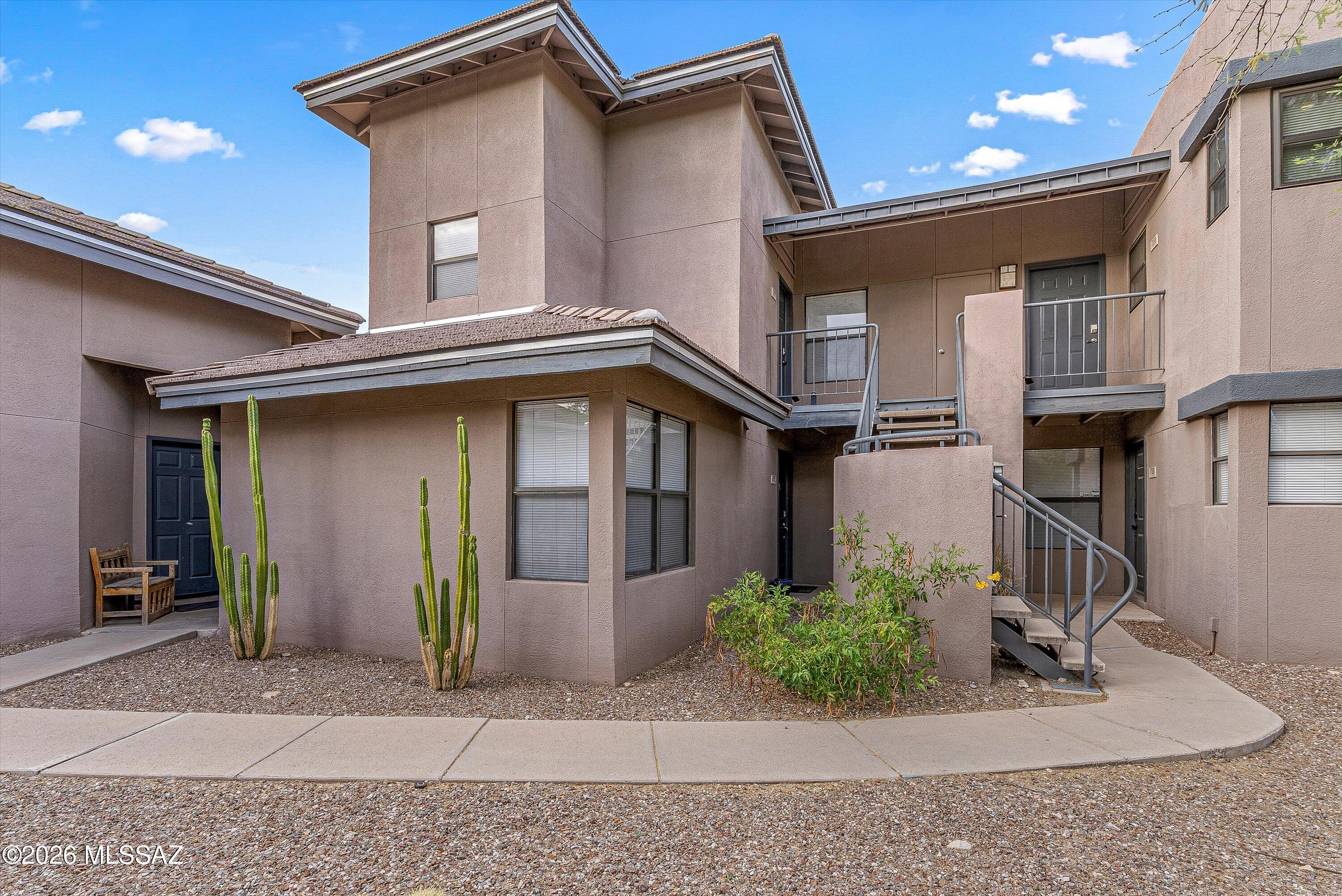 Greens at Ventana Canyon - Residential