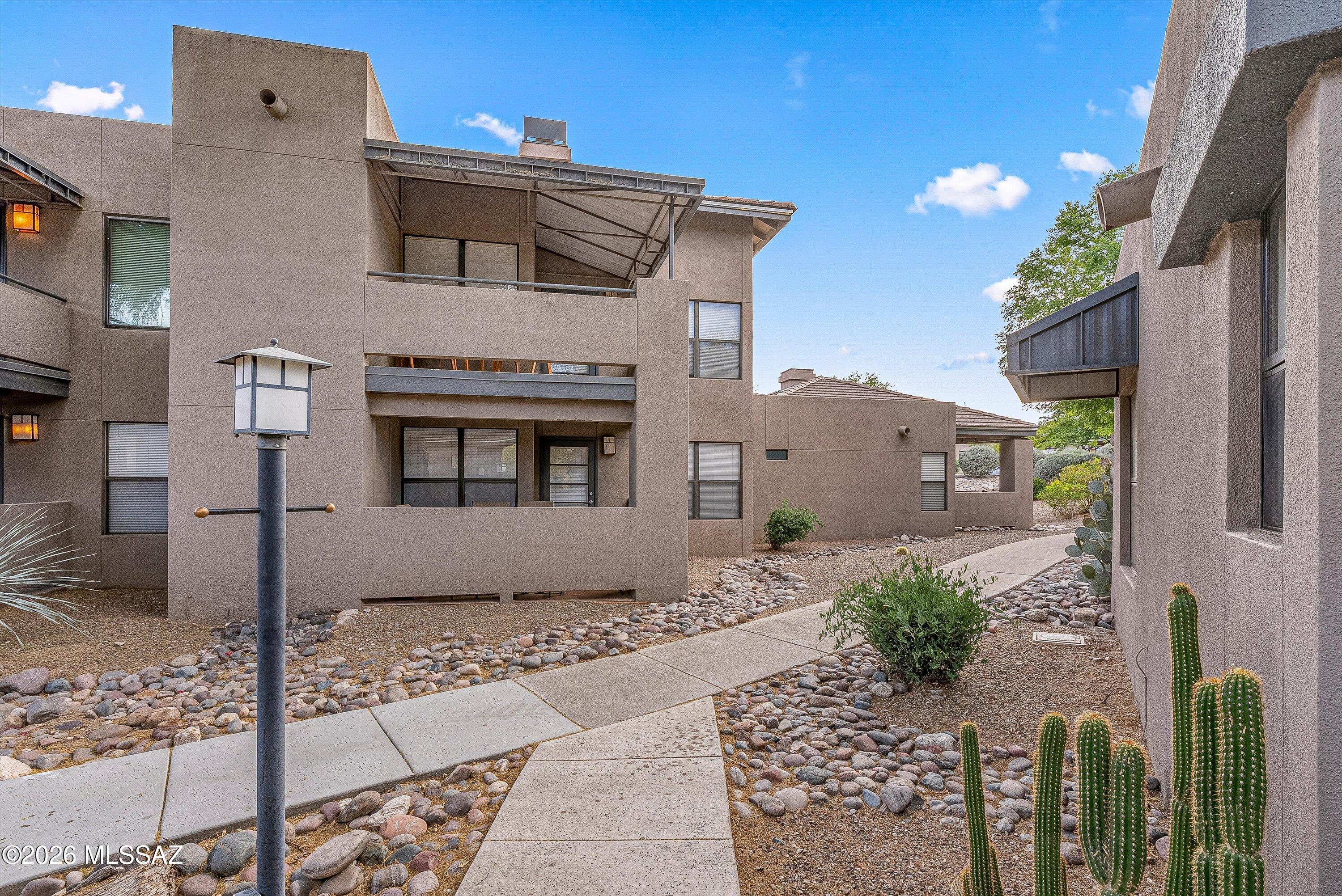 Greens at Ventana Canyon - Residential