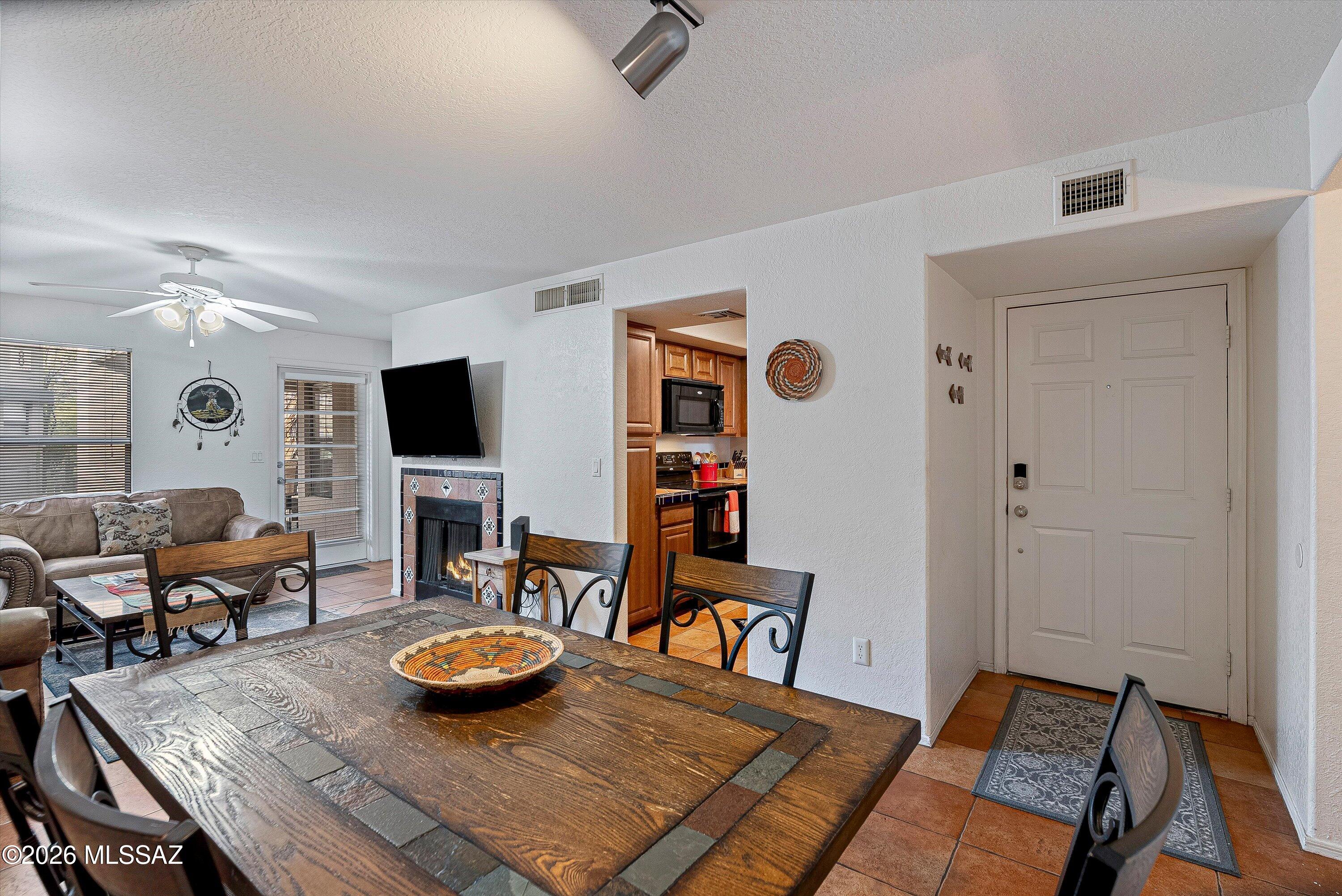 Greens at Ventana Canyon - Residential