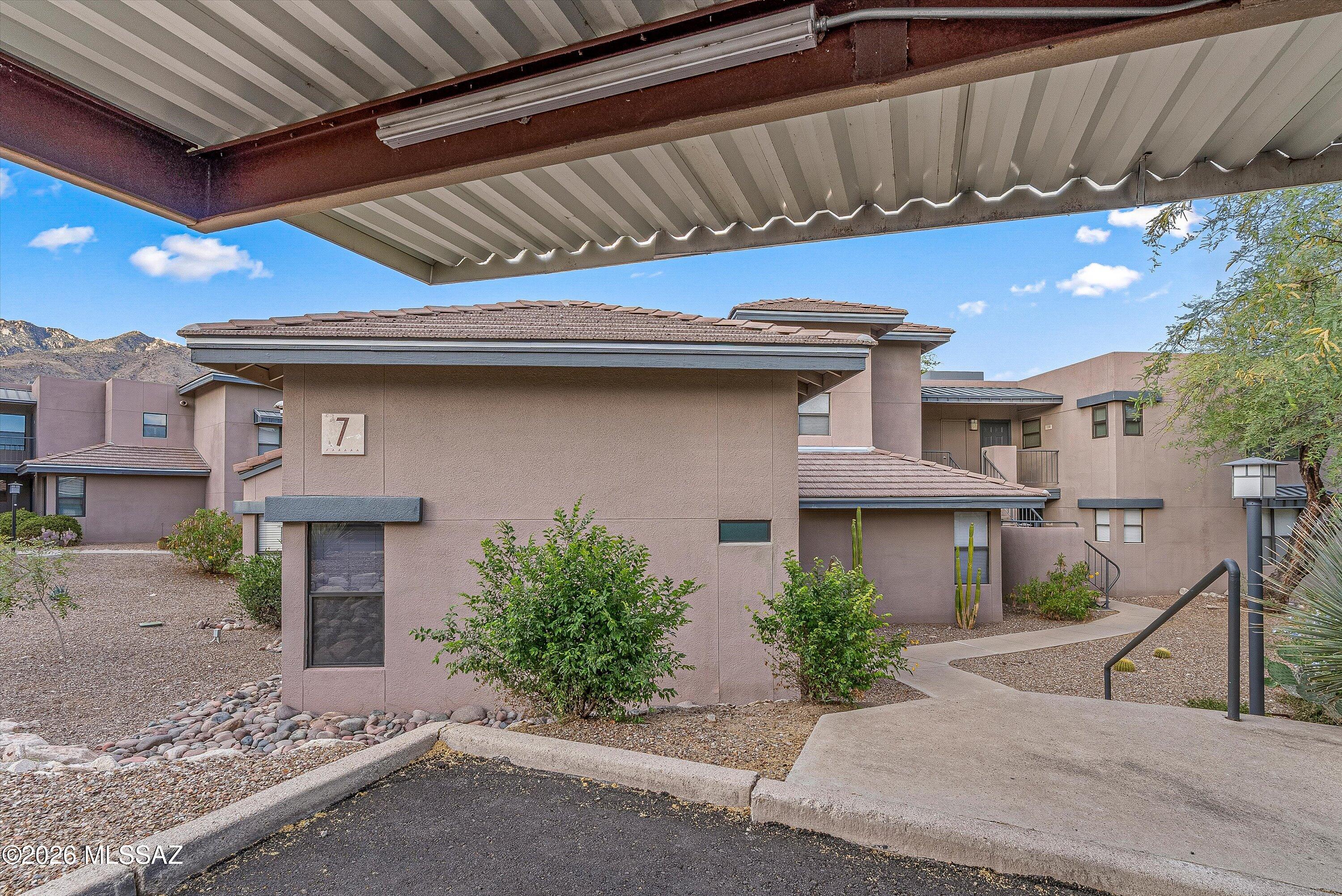Greens at Ventana Canyon - Residential