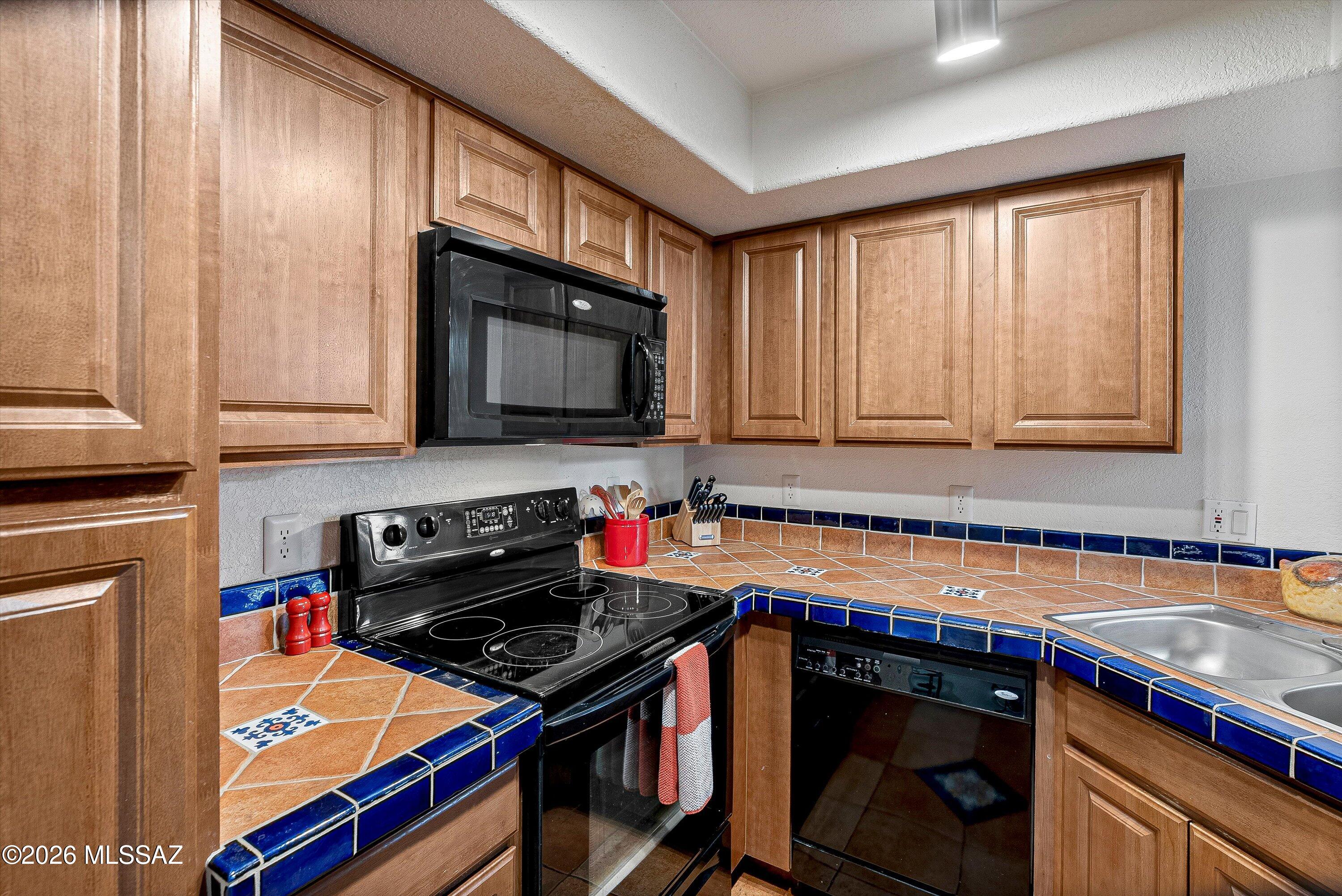 Greens at Ventana Canyon - Residential