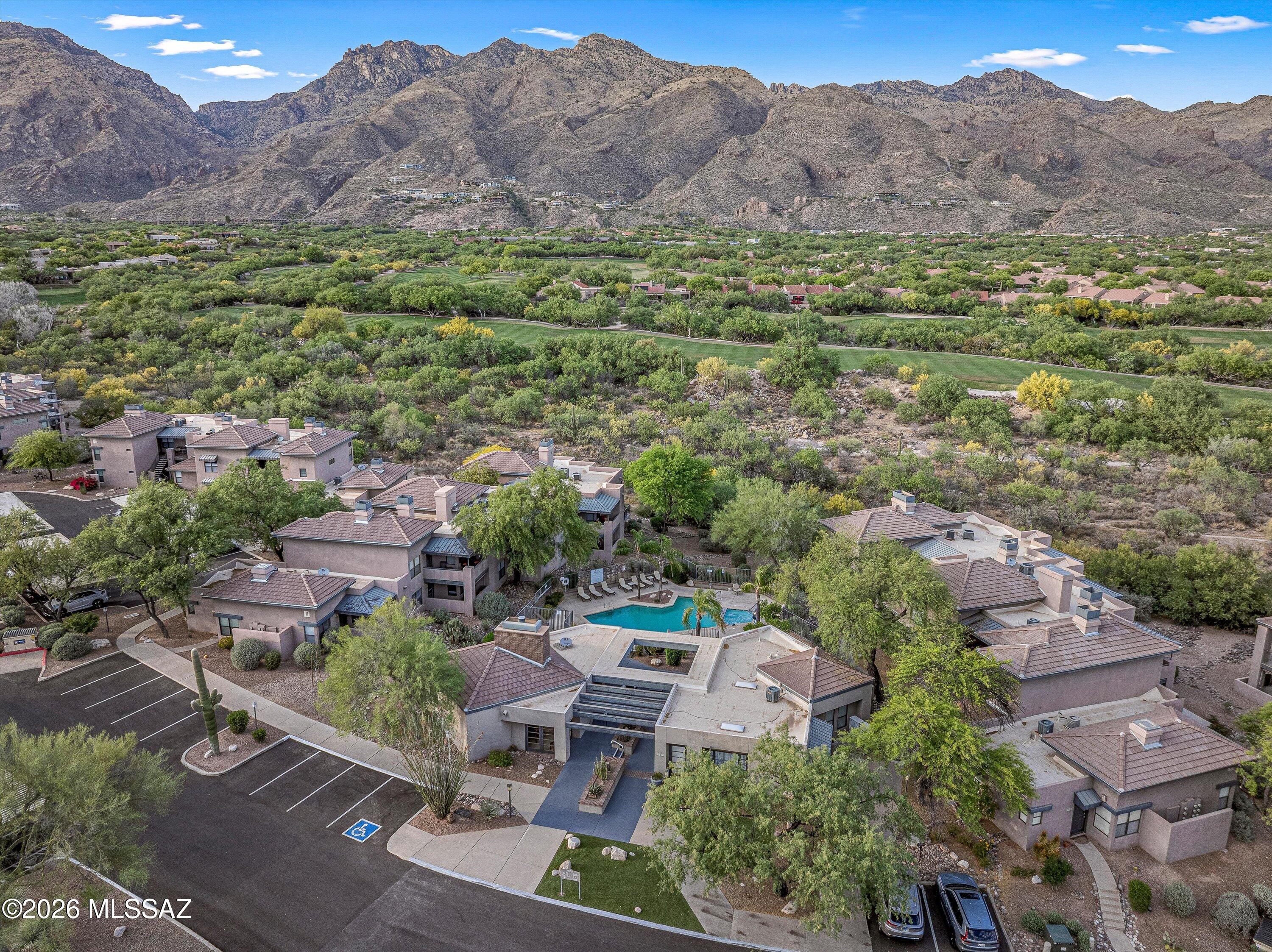 Greens at Ventana Canyon - Residential